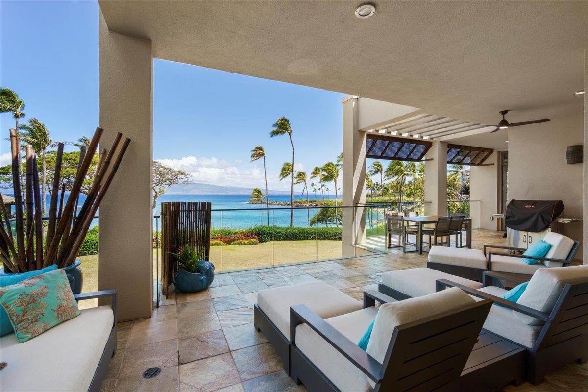 Coconut Grove condo # D14, Lahaina, Hawaii - photo 2 of 40