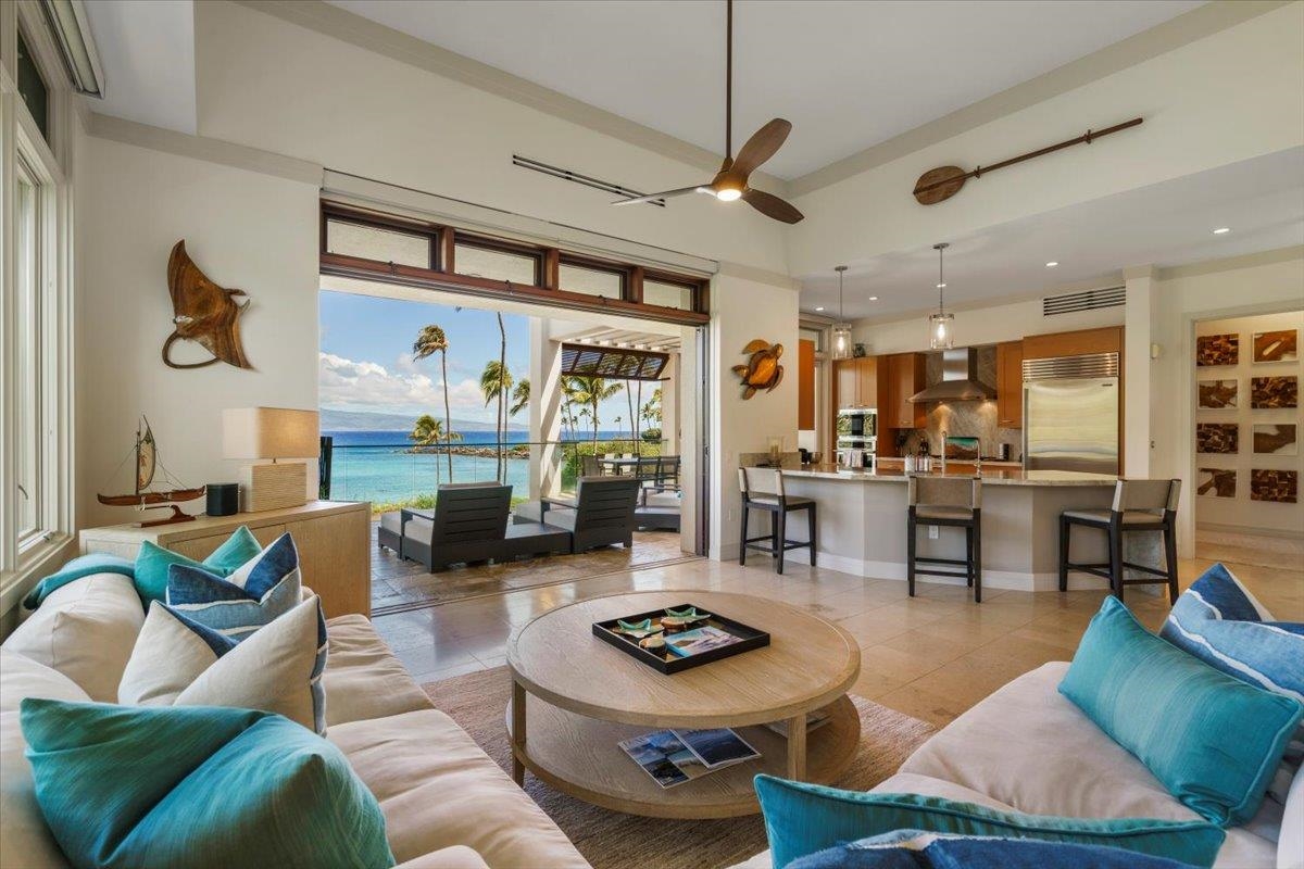 Coconut Grove condo # D14, Lahaina, Hawaii - photo 11 of 40