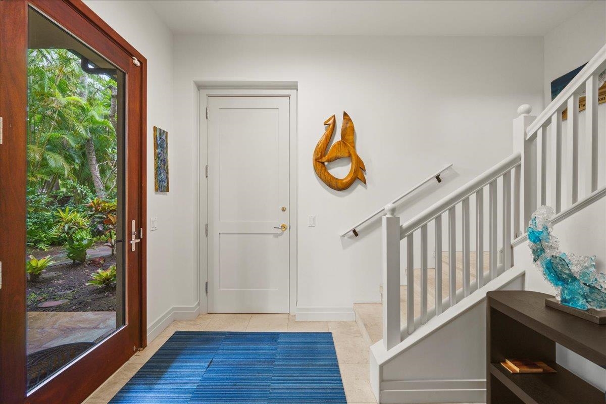 Coconut Grove condo # D14, Lahaina, Hawaii - photo 32 of 40