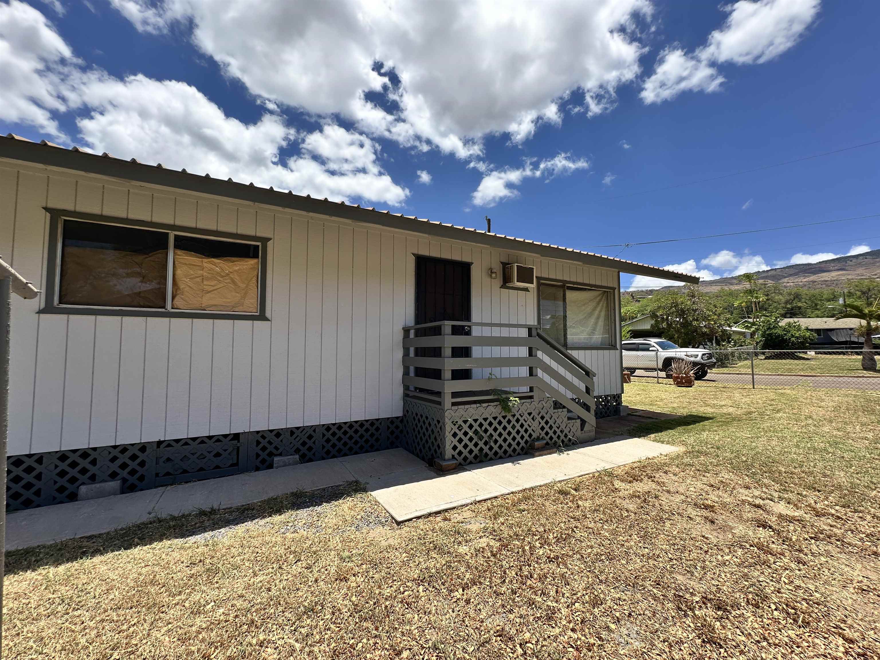 14  Kawela Way , Molokai home - photo 4 of 15