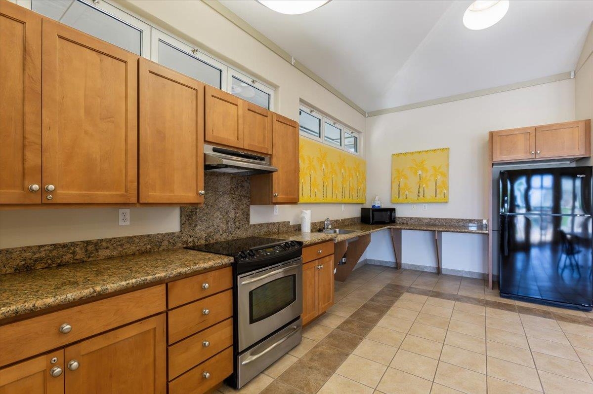 Ke Alii Ocean Villas condo # B204, Kihei, Hawaii - photo 35 of 38