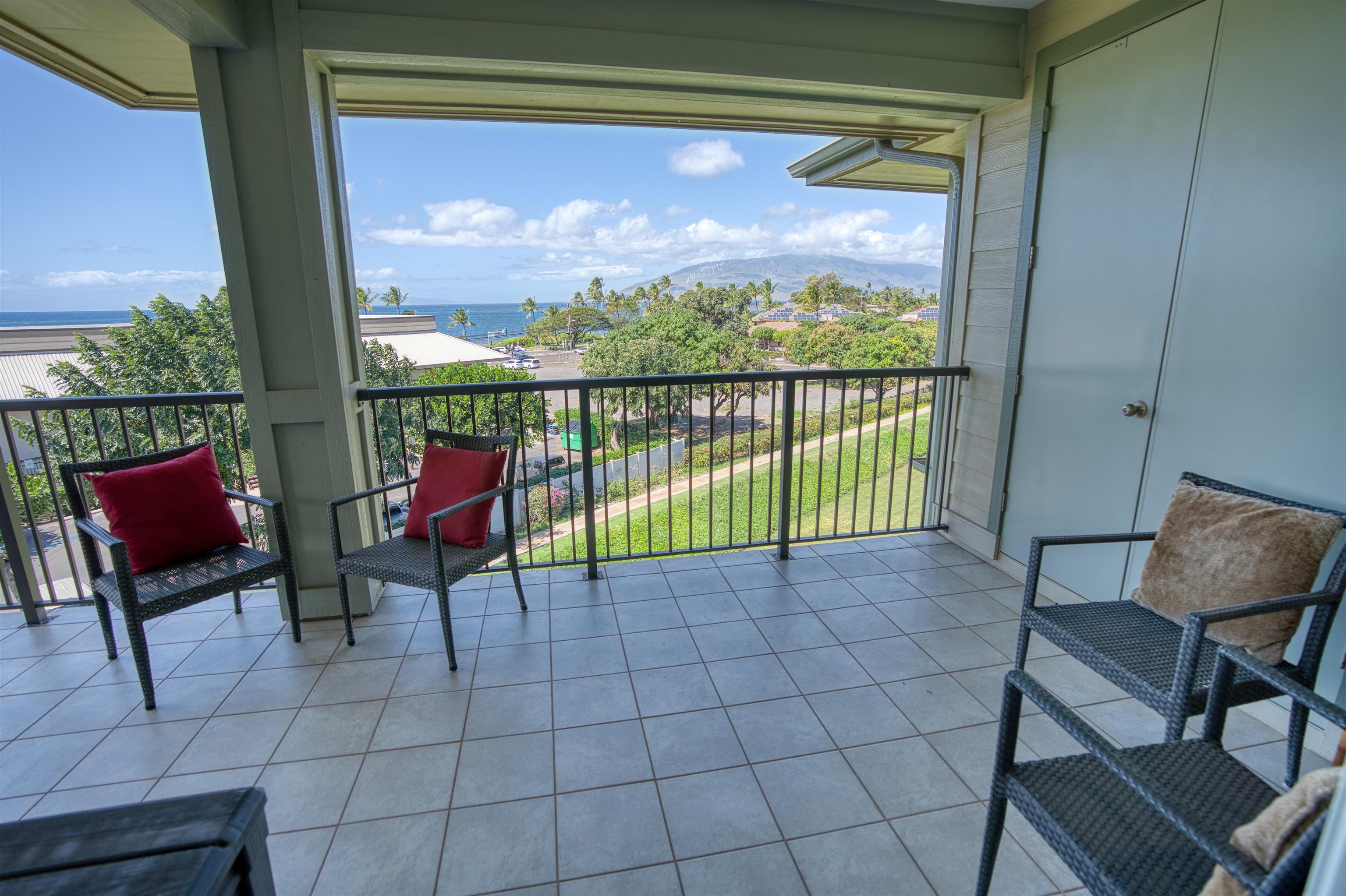 Ke Alii Ocean Villas condo # B302, Kihei, Hawaii - photo 24 of 34