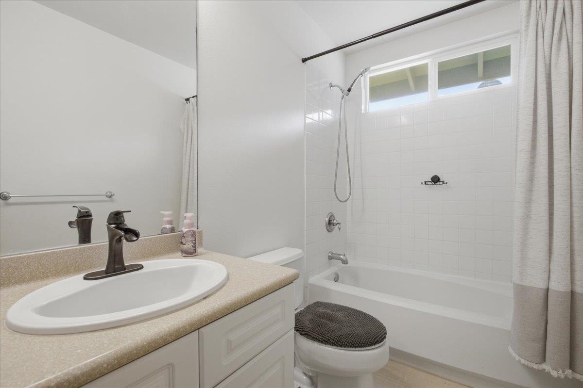 14  E Makahehi Loop Maui Lani Community, Kahului home - photo 21 of 35