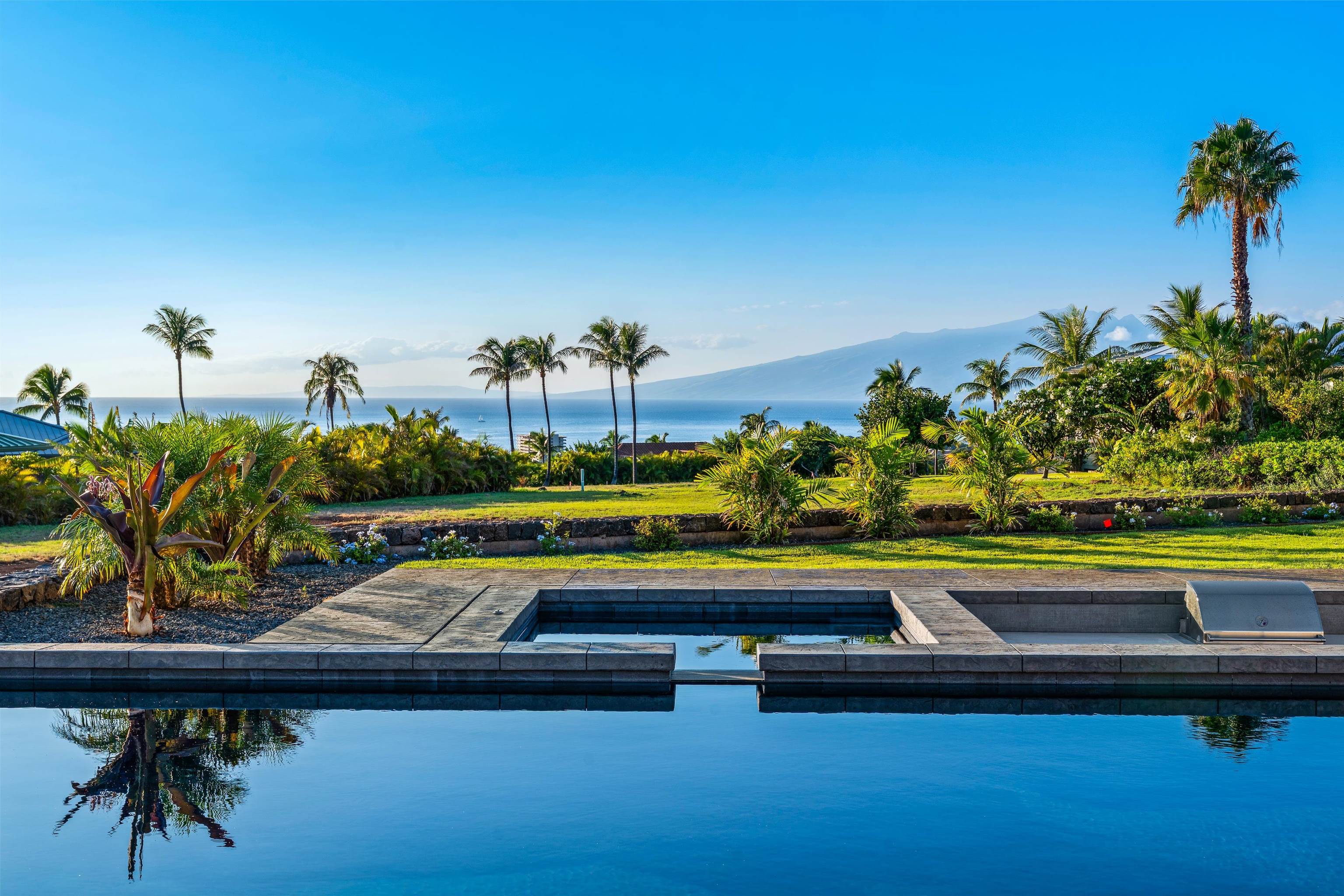 140  Lewa Lani Pl Kaanapali Golf Estates, Kaanapali home - photo 3 of 50