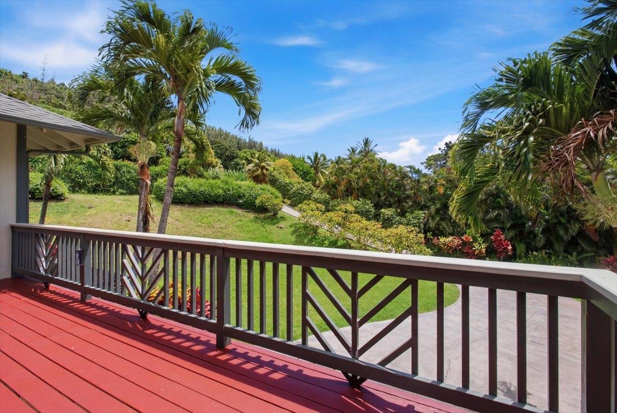 140  River Rd Waihee, Wailuku home - photo 6 of 45