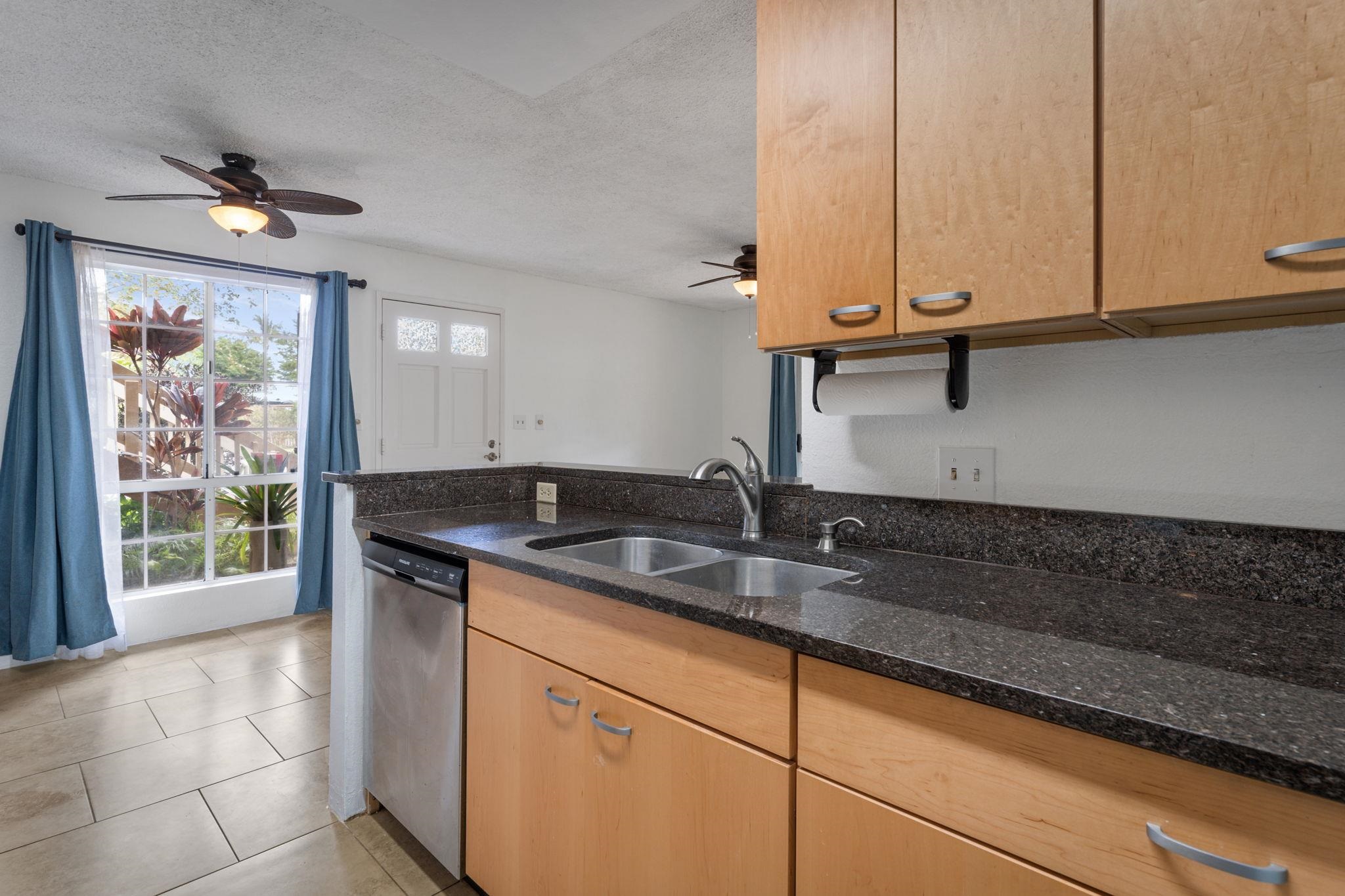 Kihei Villages I condo # 14-104, Kihei, Hawaii - photo 27 of 36