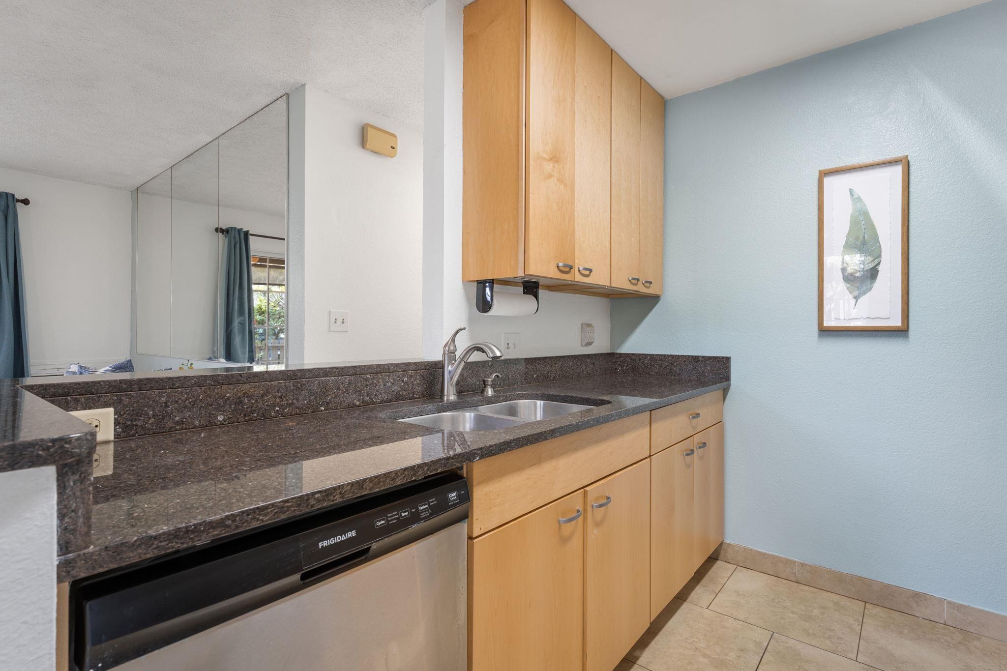 Kihei Villages I condo # 14-104, Kihei, Hawaii - photo 33 of 36