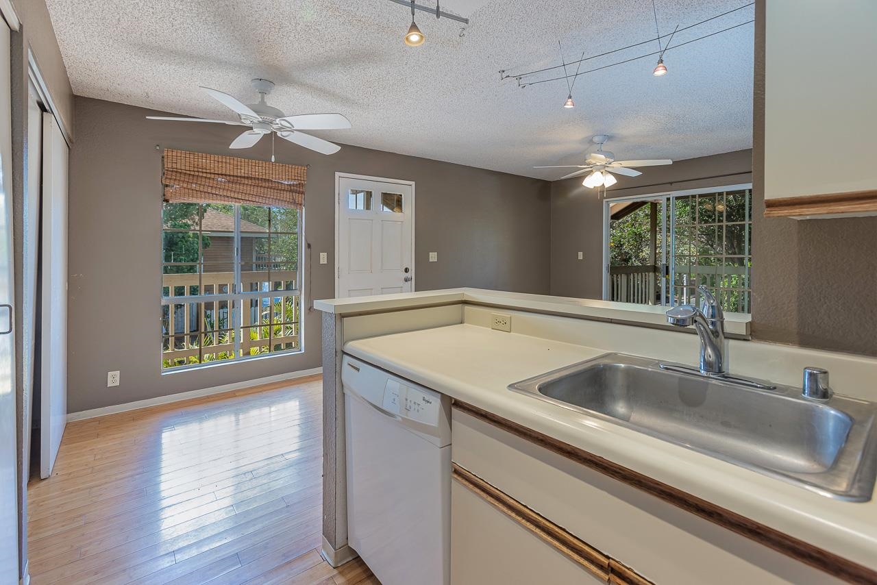 Kihei Villages II condo # 24-202, Kihei, Hawaii - photo 11 of 46