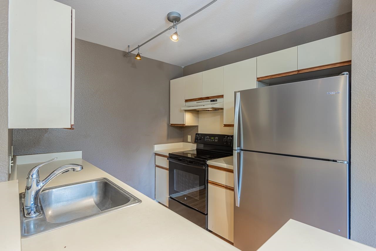 Kihei Villages II condo # 24-202, Kihei, Hawaii - photo 10 of 46