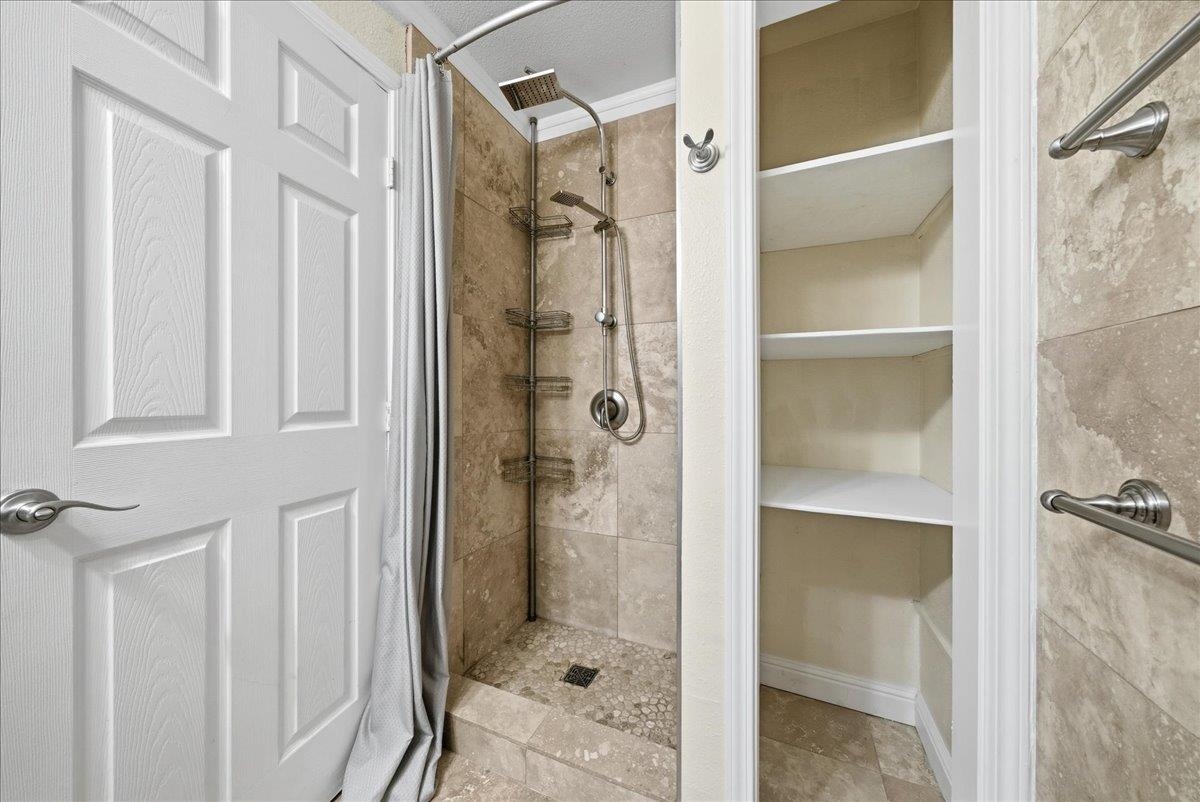 Kihei Villages III condo # 40-203, Kihei, Hawaii - photo 11 of 31