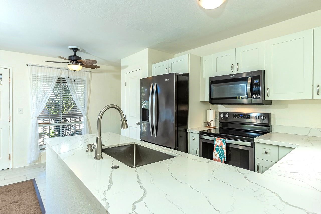 Kihei Villages II condo # 55-205, Kihei, Hawaii - photo 2 of 32