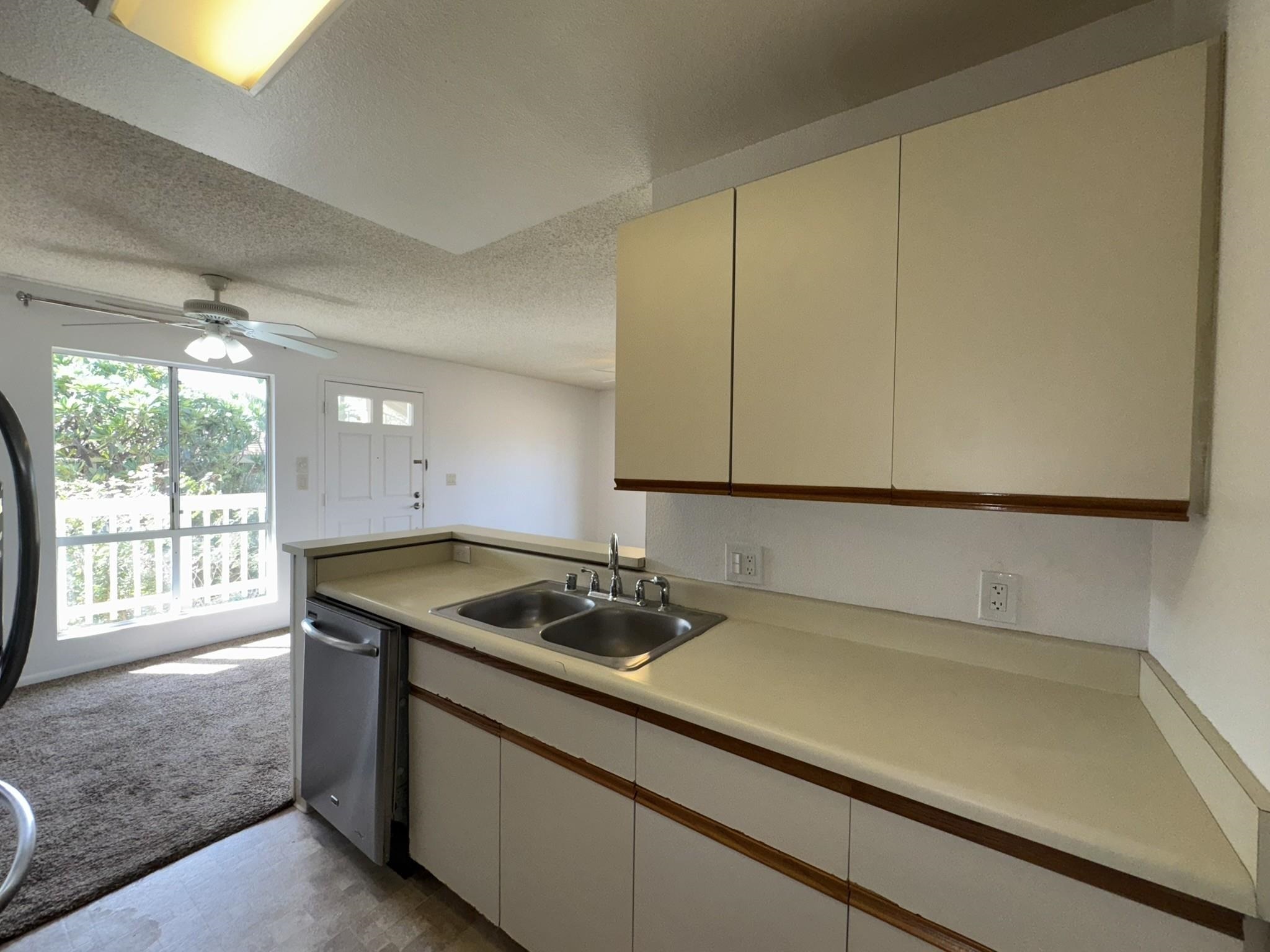 Kihei Villages II condo # 56-204, Kihei, Hawaii - photo 8 of 40