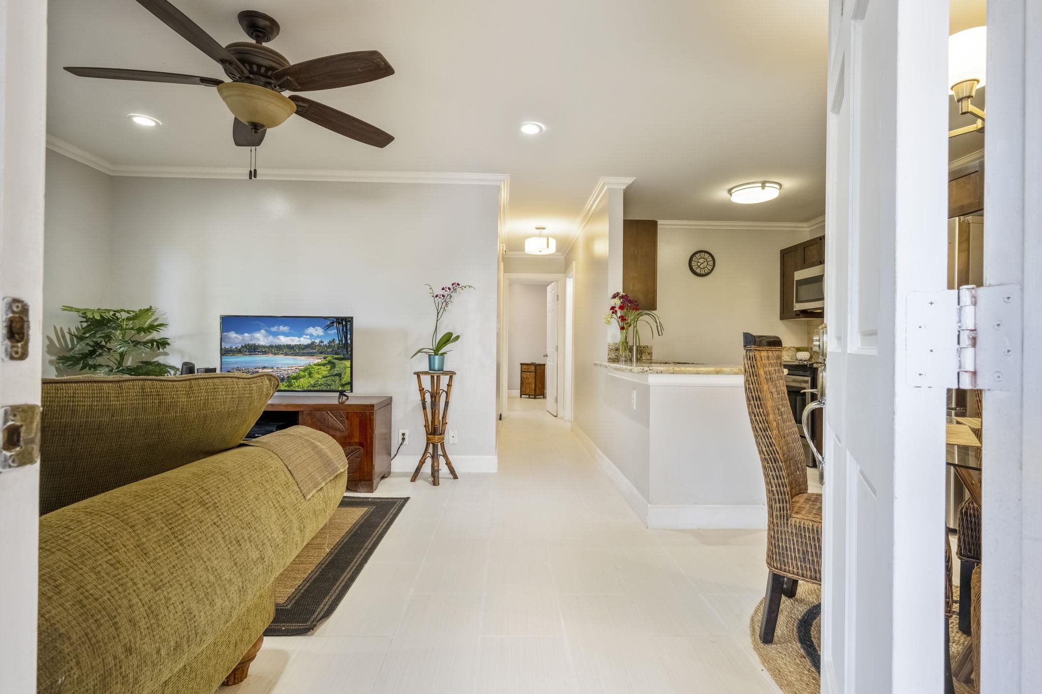 Kihei Villages I condo # 7-101, Kihei, Hawaii - photo 4 of 39