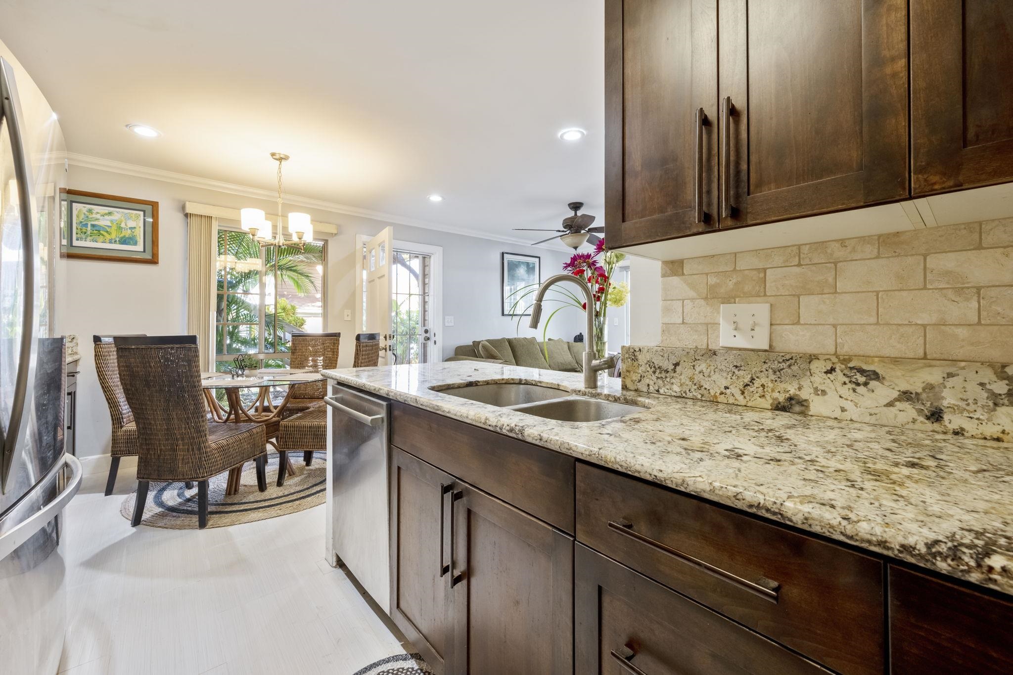 Kihei Villages I condo # 7-101, Kihei, Hawaii - photo 6 of 39