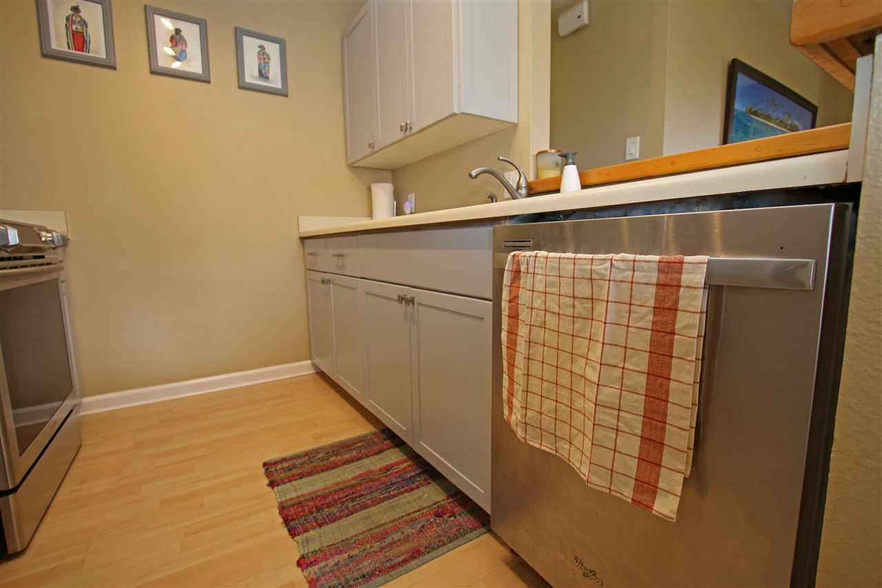 Kihei Villages I condo # 8-202, Kihei, Hawaii - photo 12 of 30