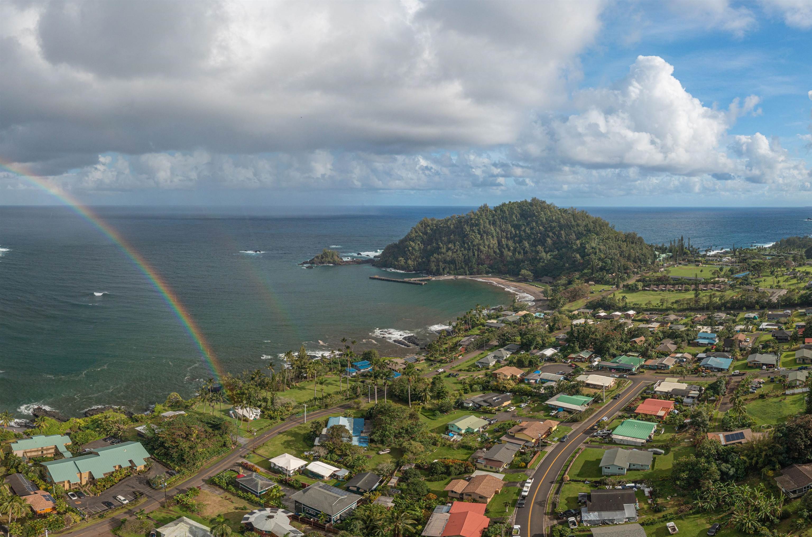 140  Waikoloa Rd , Hana home - photo 6 of 32