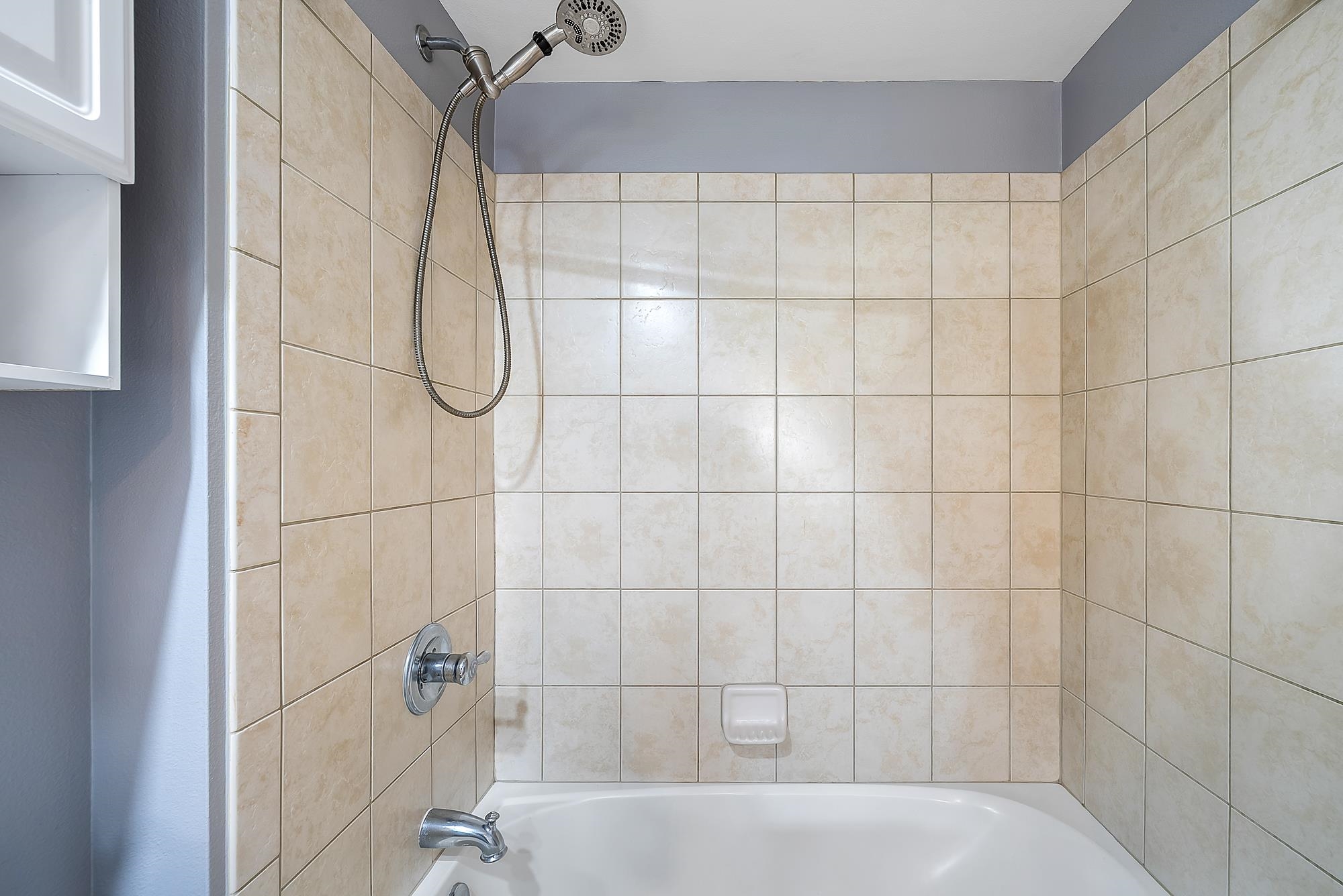 Opukea at Lahaina condo # D-301, Lahaina, Hawaii - photo 32 of 50