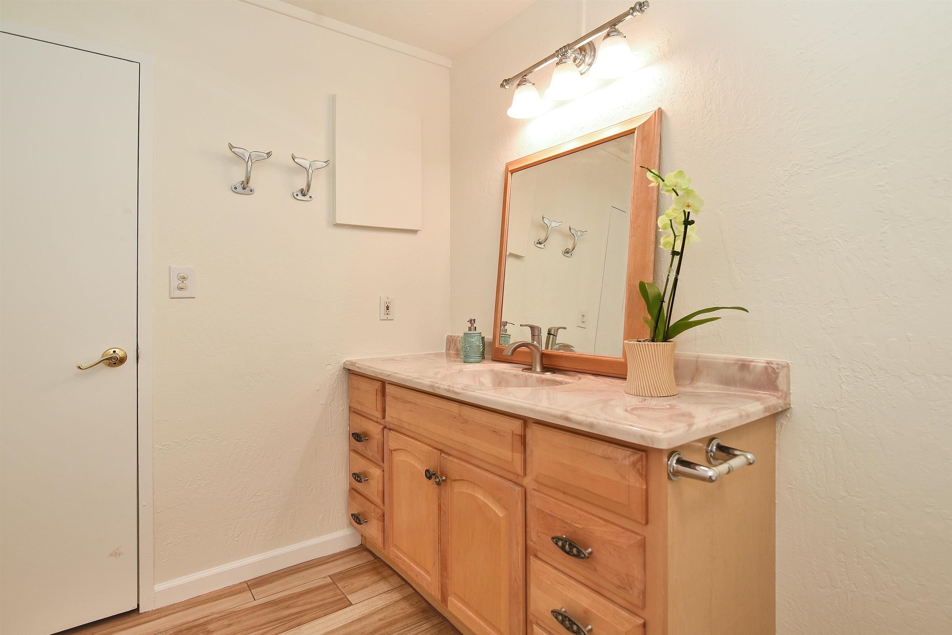 Lahaina Roads condo # 307, Lahaina, Hawaii - photo 11 of 20