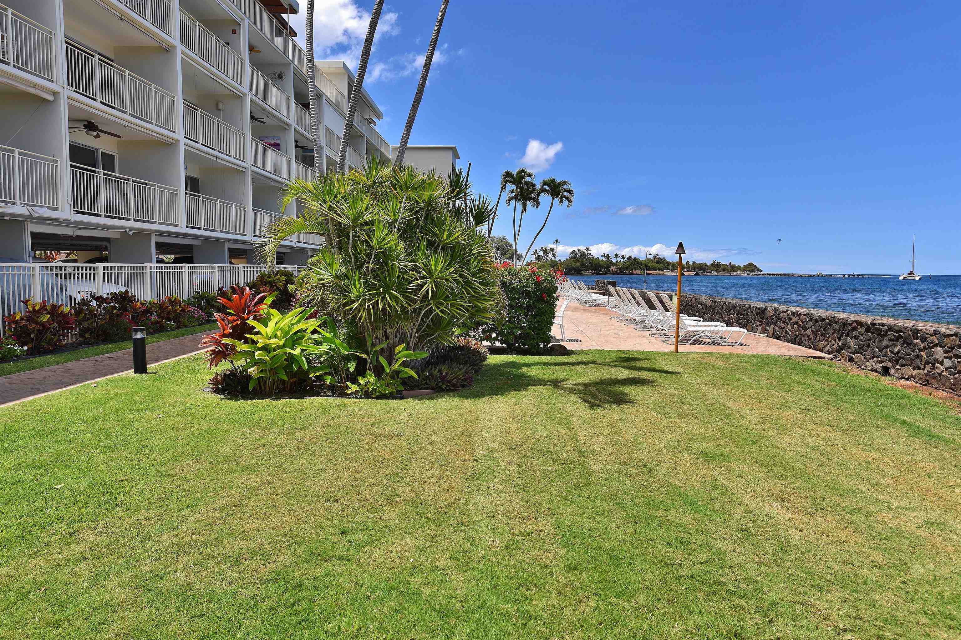 Lahaina Roads condo # 307, Lahaina, Hawaii - photo 15 of 20