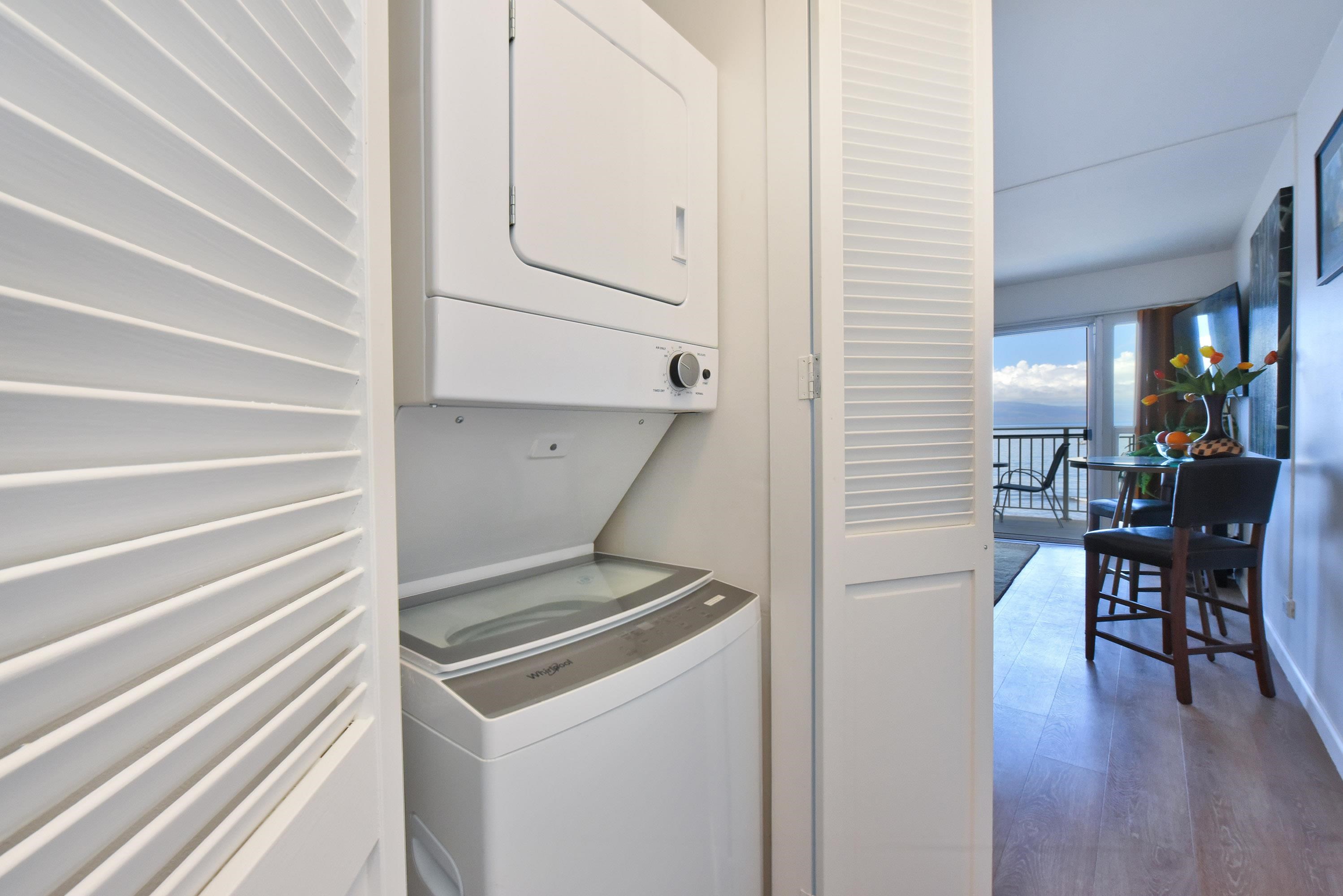 Lahaina Roads condo # 308, Lahaina, Hawaii - photo 19 of 35