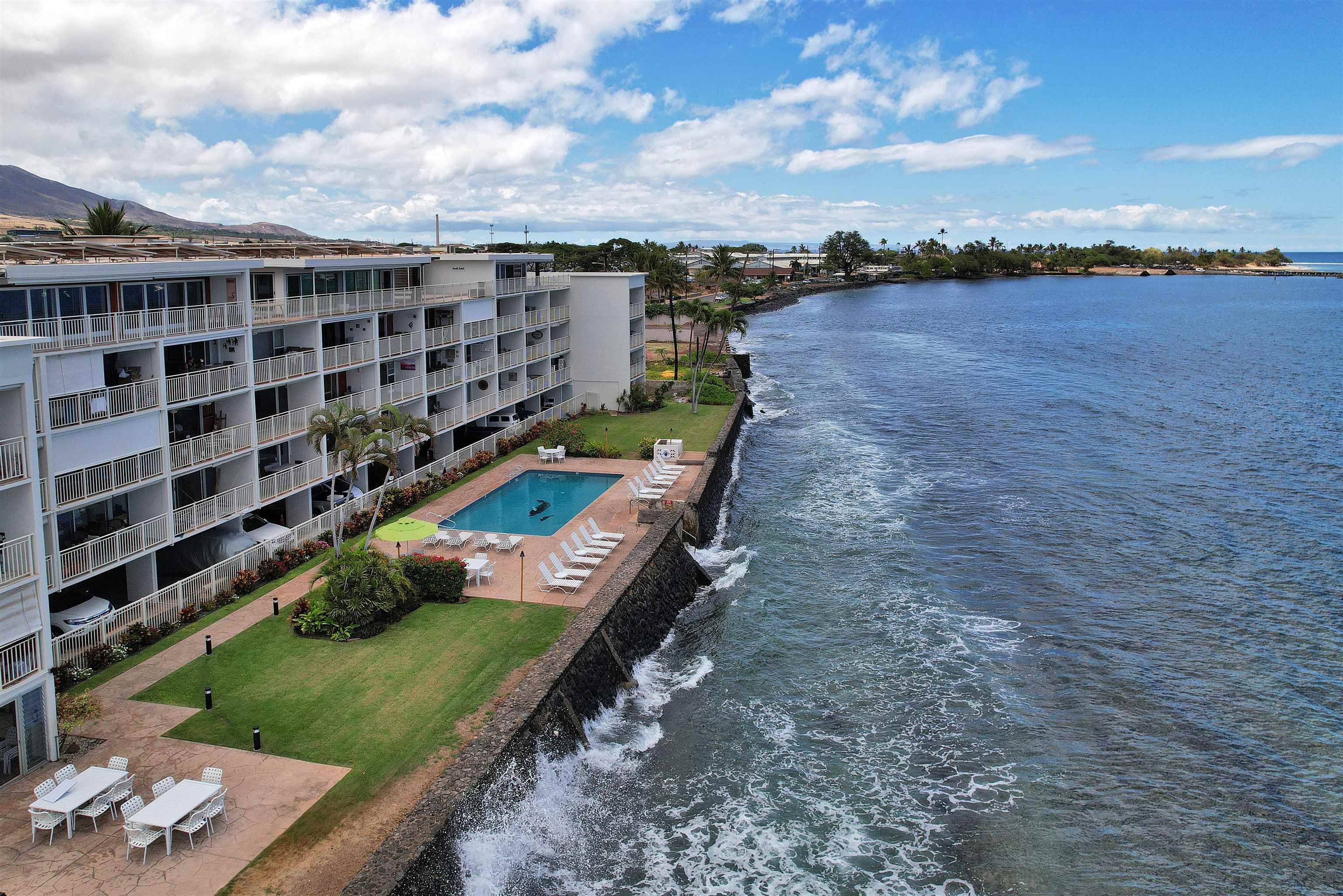 Lahaina Roads condo # 308, Lahaina, Hawaii - photo 25 of 35
