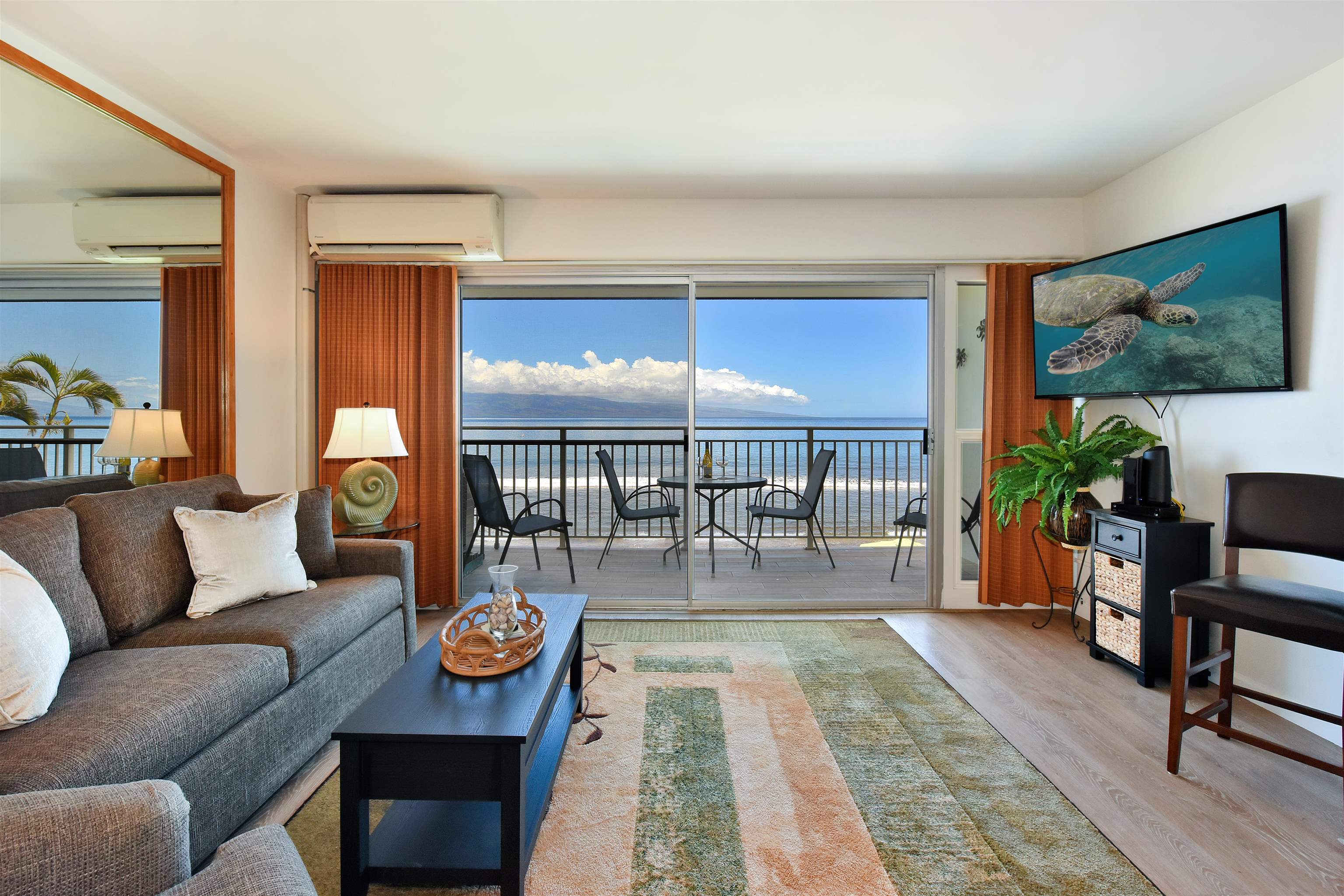 Lahaina Roads condo # 308, Lahaina, Hawaii - photo 7 of 35