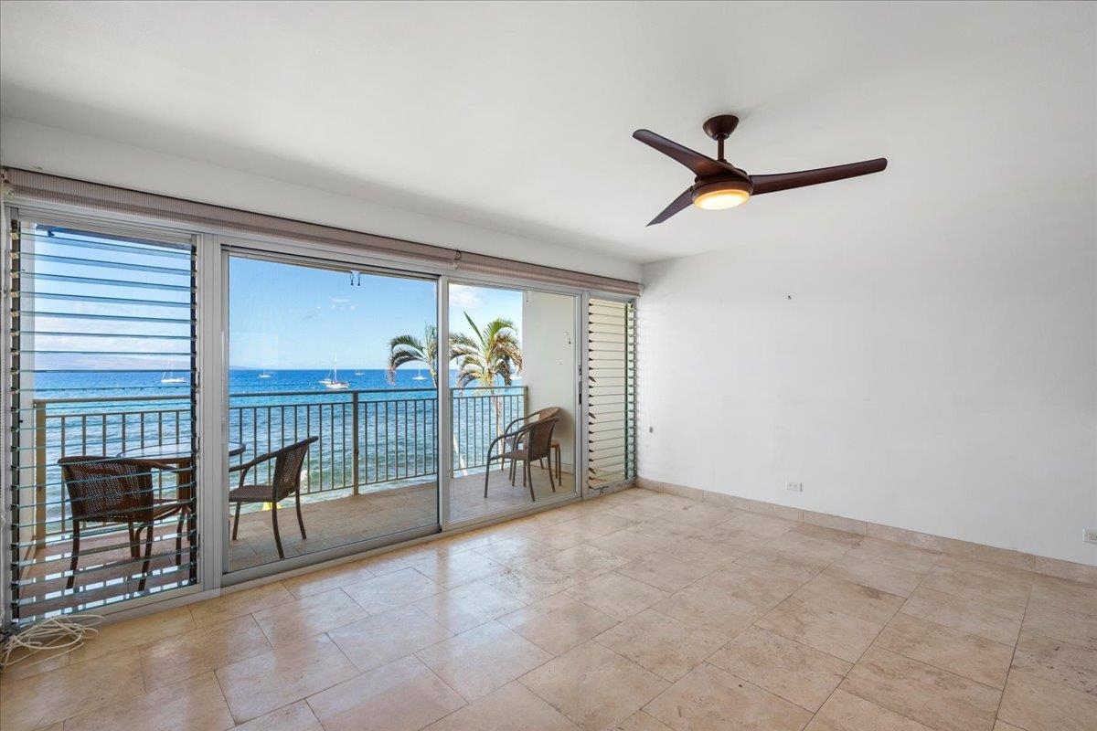 Lahaina Roads condo # 309, Lahaina, Hawaii - photo 5 of 33