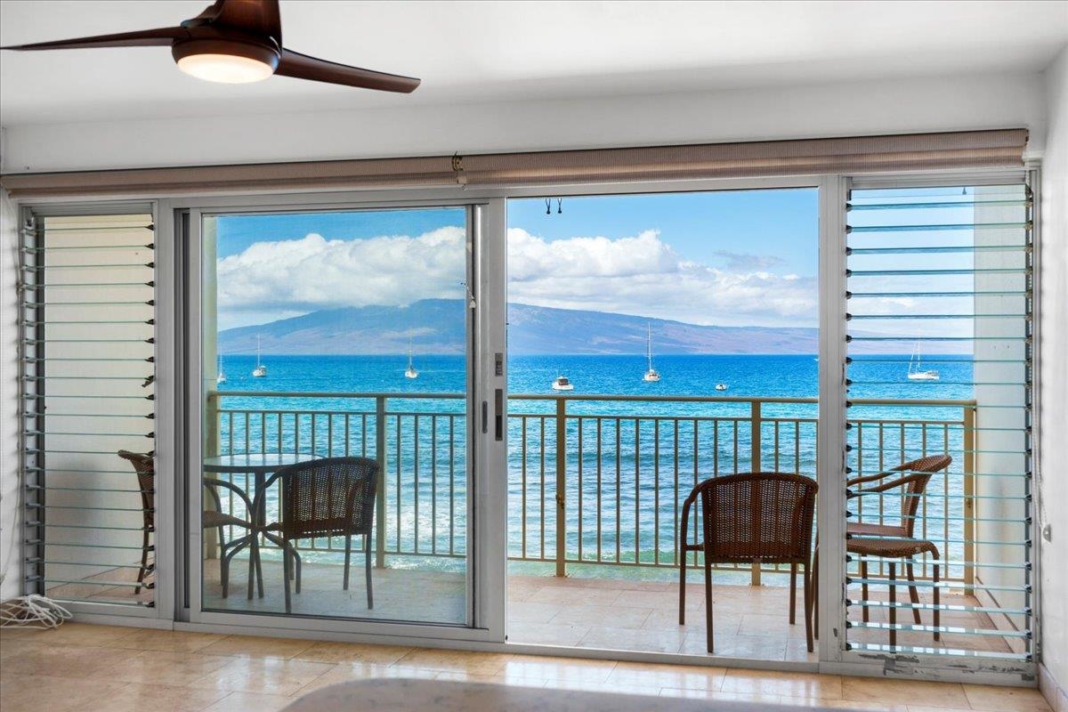 Lahaina Roads condo # 309, Lahaina, Hawaii - photo 6 of 33