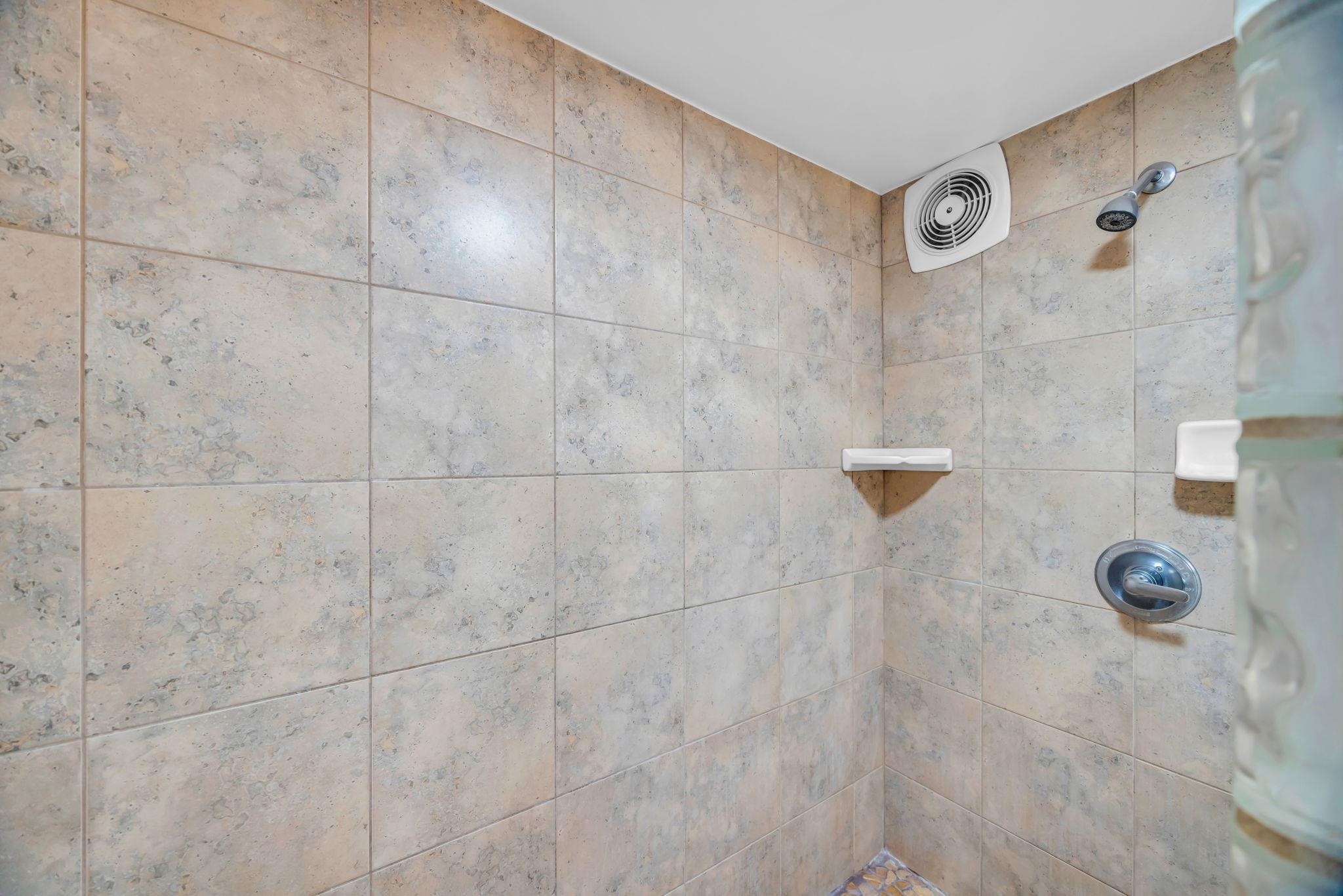 Lahaina Roads condo # 312, Lahaina, Hawaii - photo 30 of 49