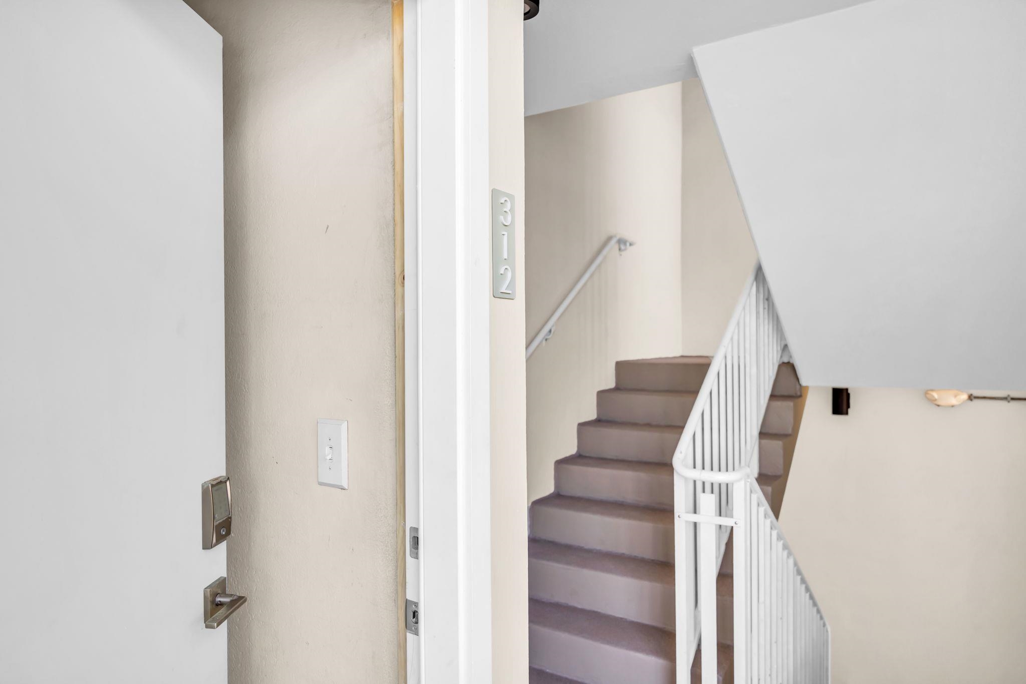 Lahaina Roads condo # 312, Lahaina, Hawaii - photo 33 of 49