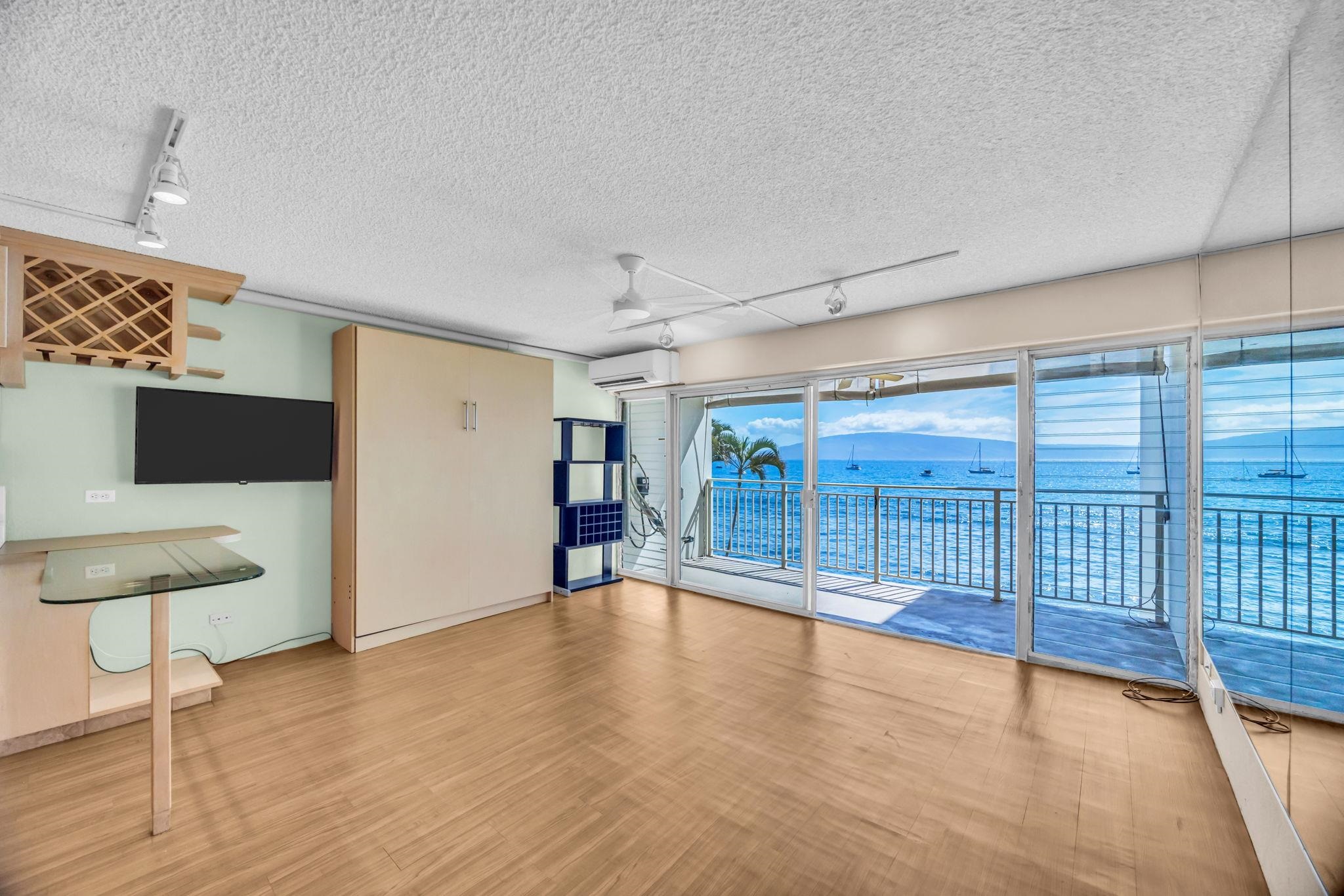 Lahaina Roads condo # 312, Lahaina, Hawaii - photo 6 of 49