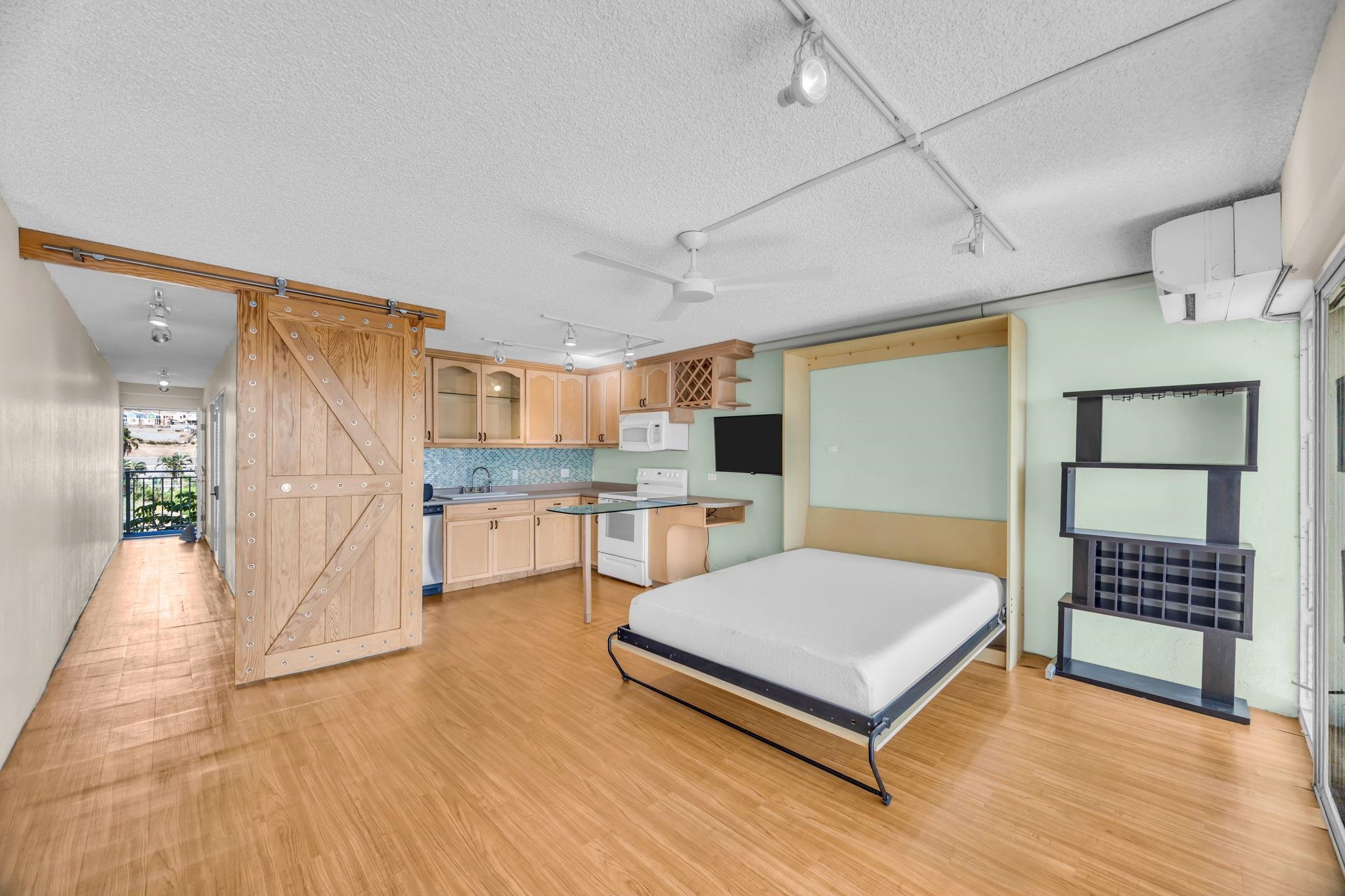 Lahaina Roads condo # 312, Lahaina, Hawaii - photo 9 of 49