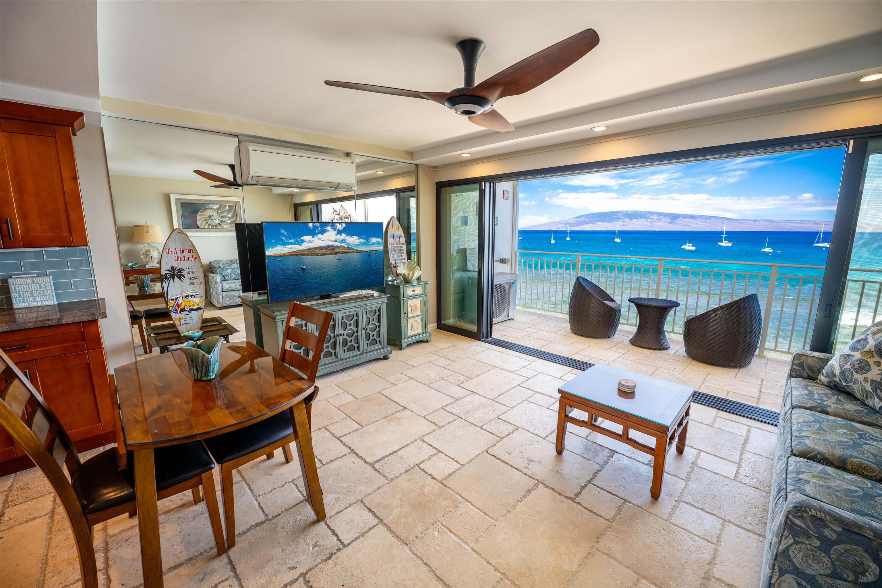 Lahaina Roads condo # 408, Lahaina, Hawaii - photo 2 of 28