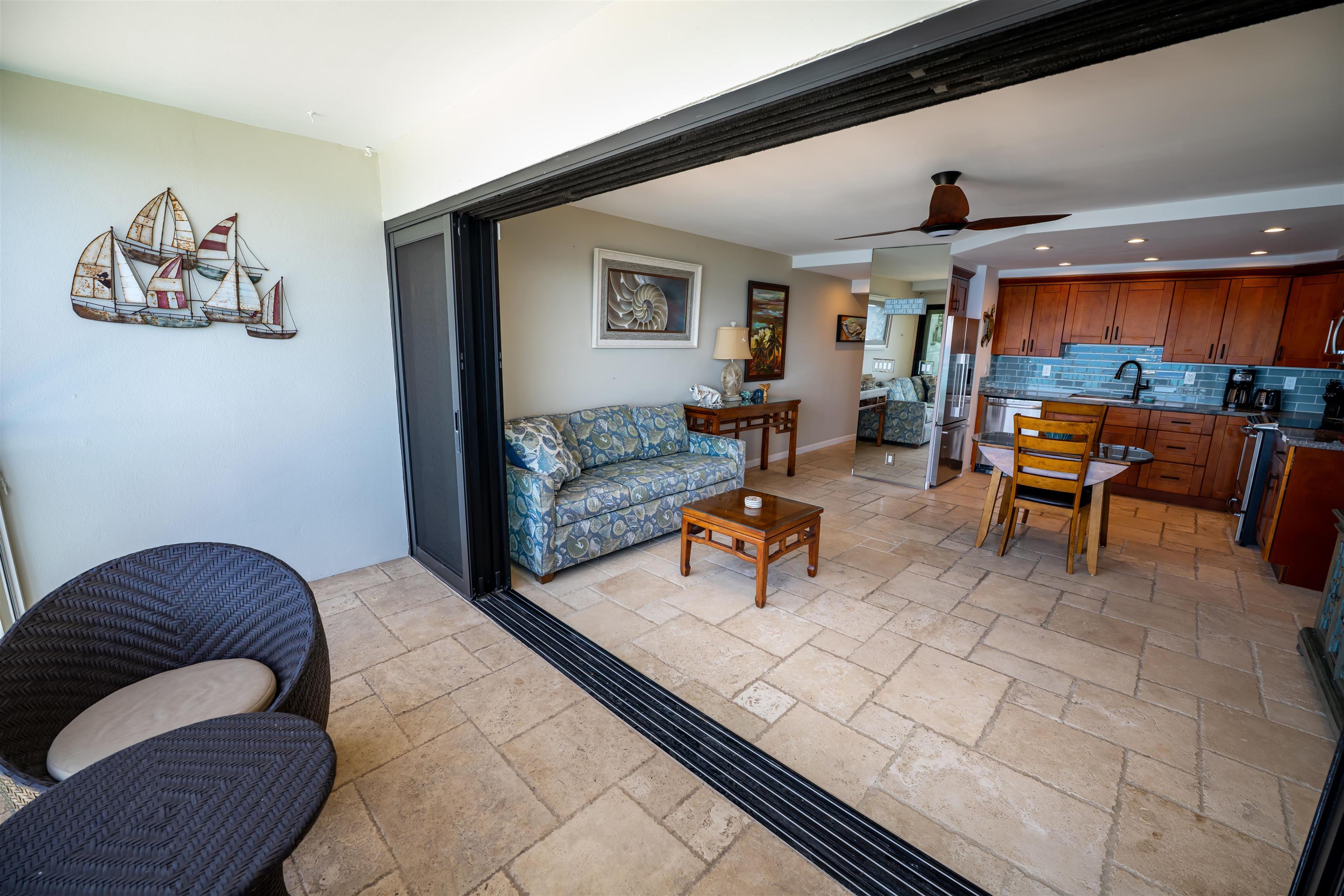 Lahaina Roads condo # 408, Lahaina, Hawaii - photo 17 of 28