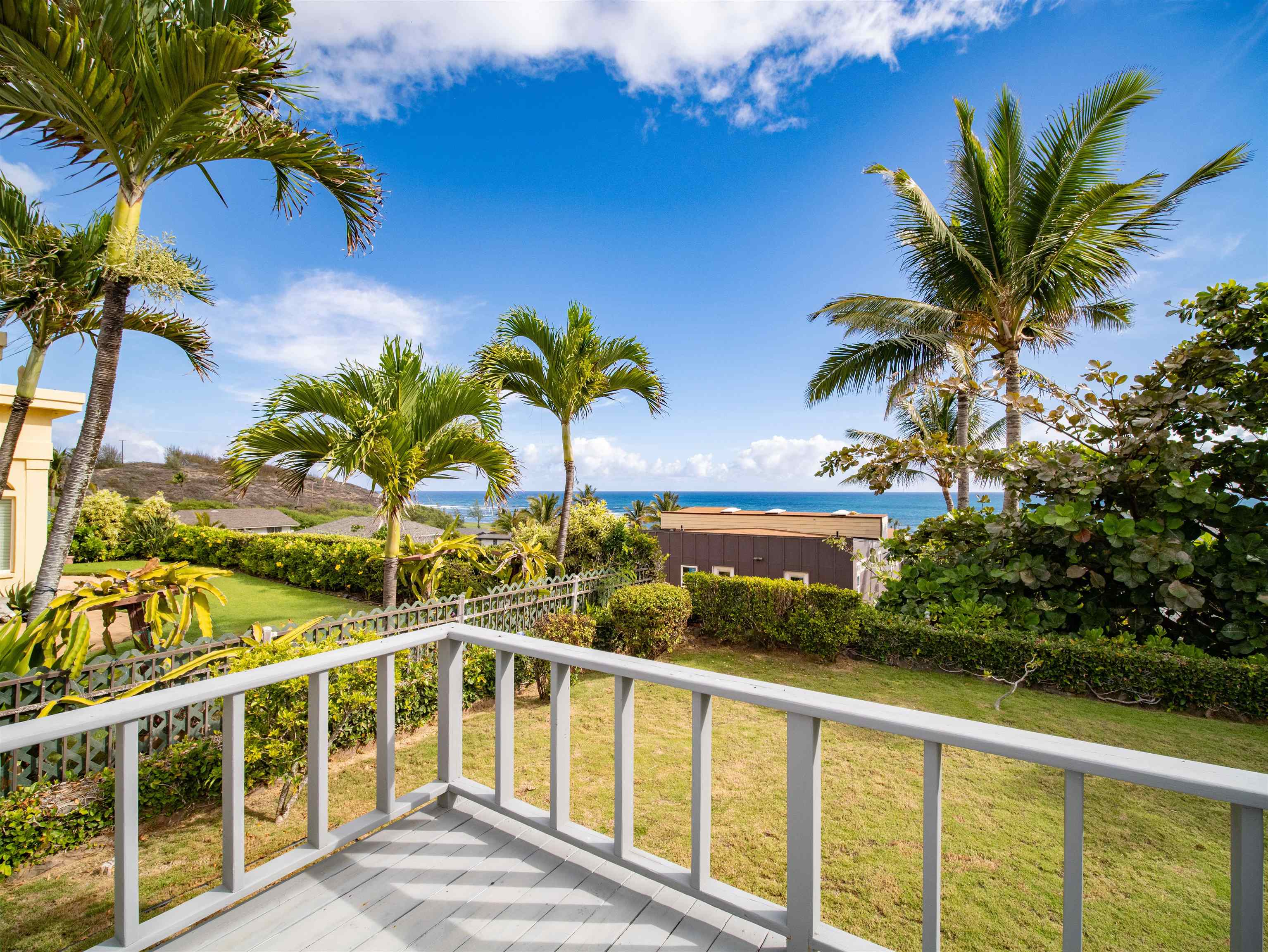 1406  Kakae Pl Ocean View Estates, Wailuku home - photo 3 of 38