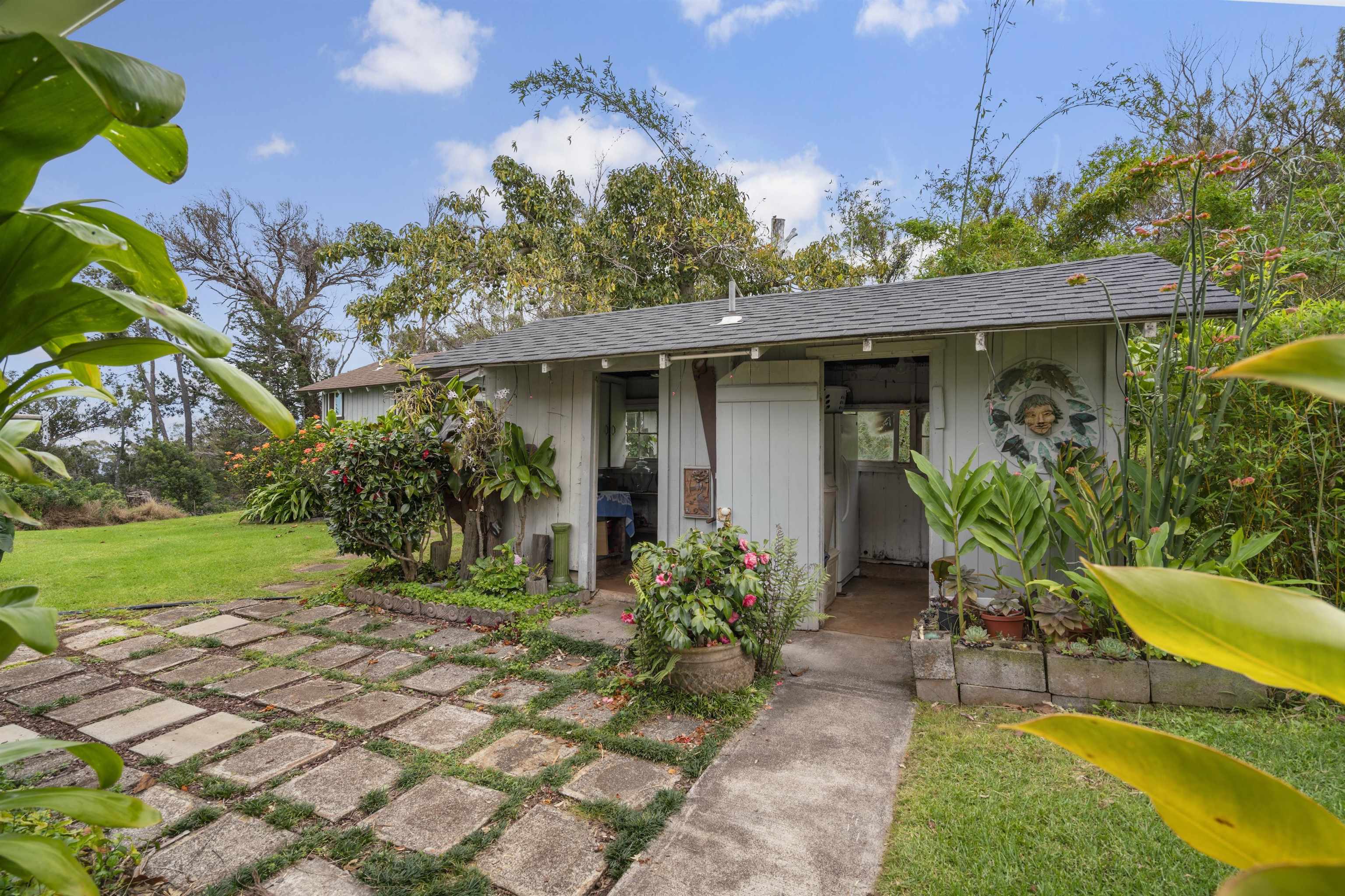 1423  Olinda Rd , Makawao/Olinda/Haliimaile home - photo 8 of 50