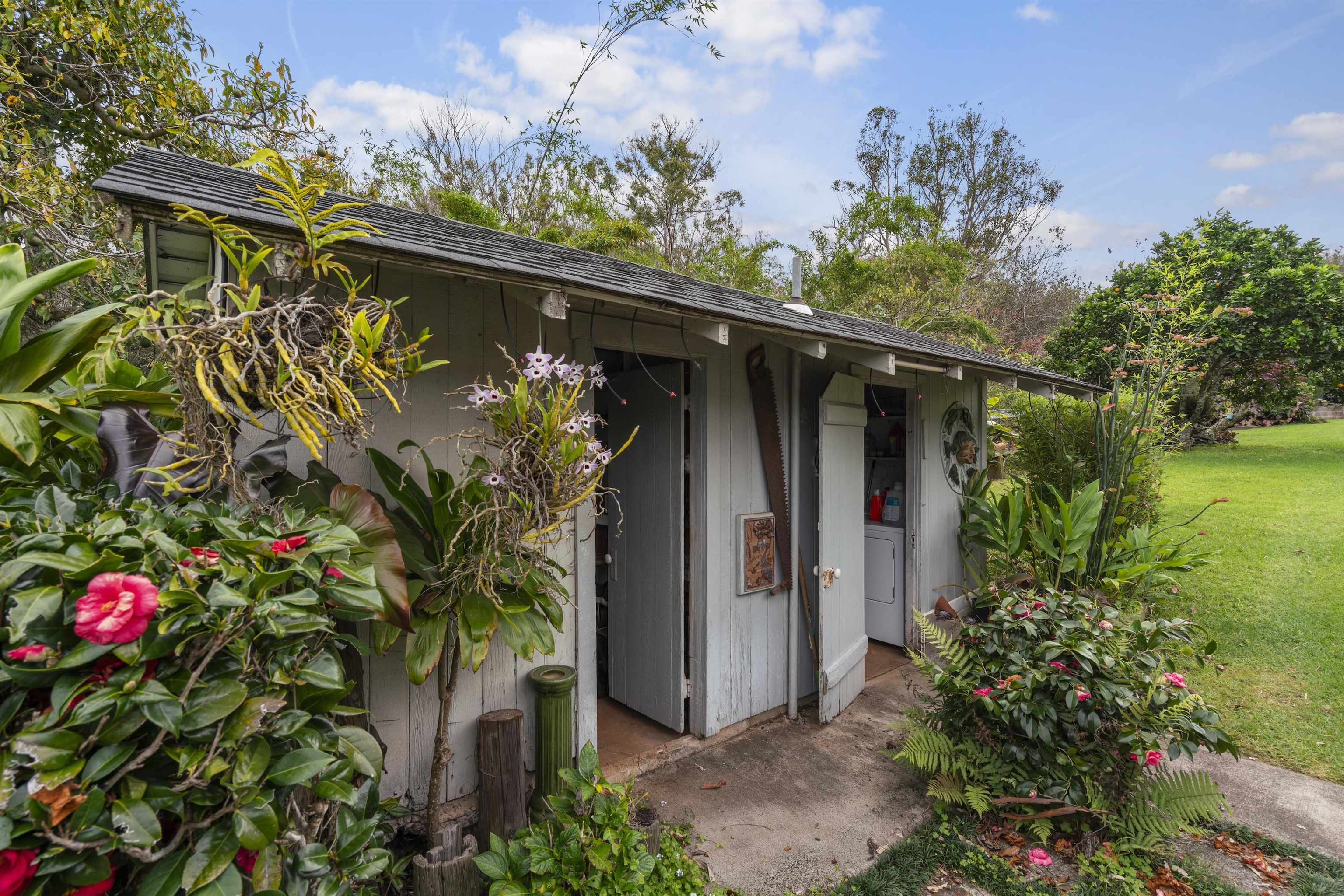 1423  Olinda Rd , Makawao/Olinda/Haliimaile home - photo 9 of 50
