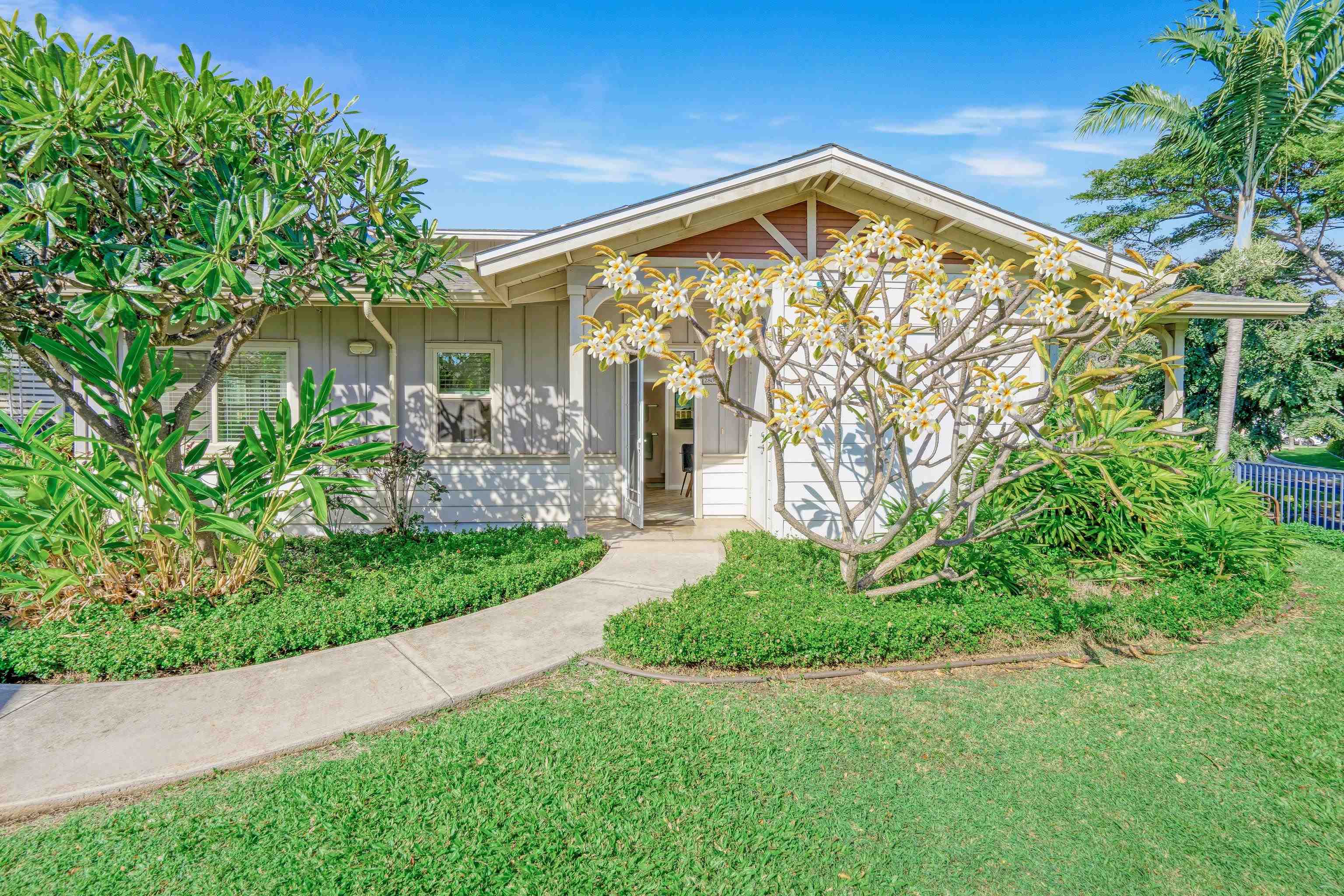 Hoolea Terrace at Kehalani condo # 2804, Wailuku, Hawaii - photo 2 of 39
