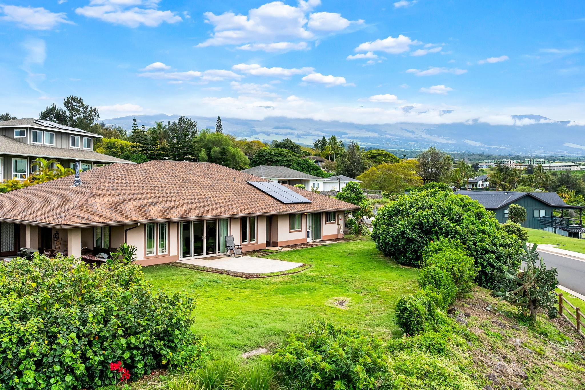143  Leiohu Cir , Makawao/Olinda/Haliimaile home - photo 2 of 50