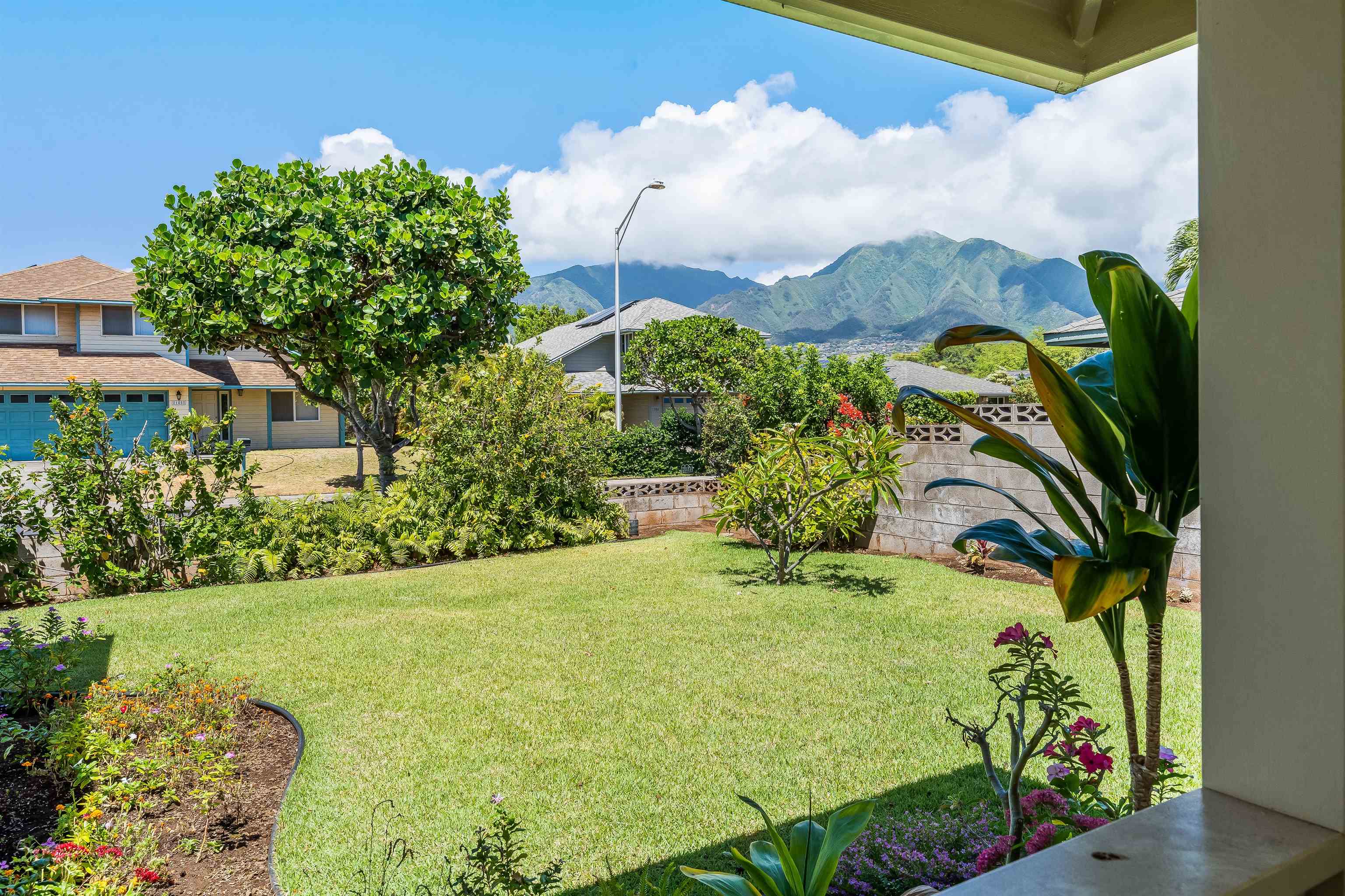 144  Kuualoha St Maui Lani, Kahului home - photo 6 of 46