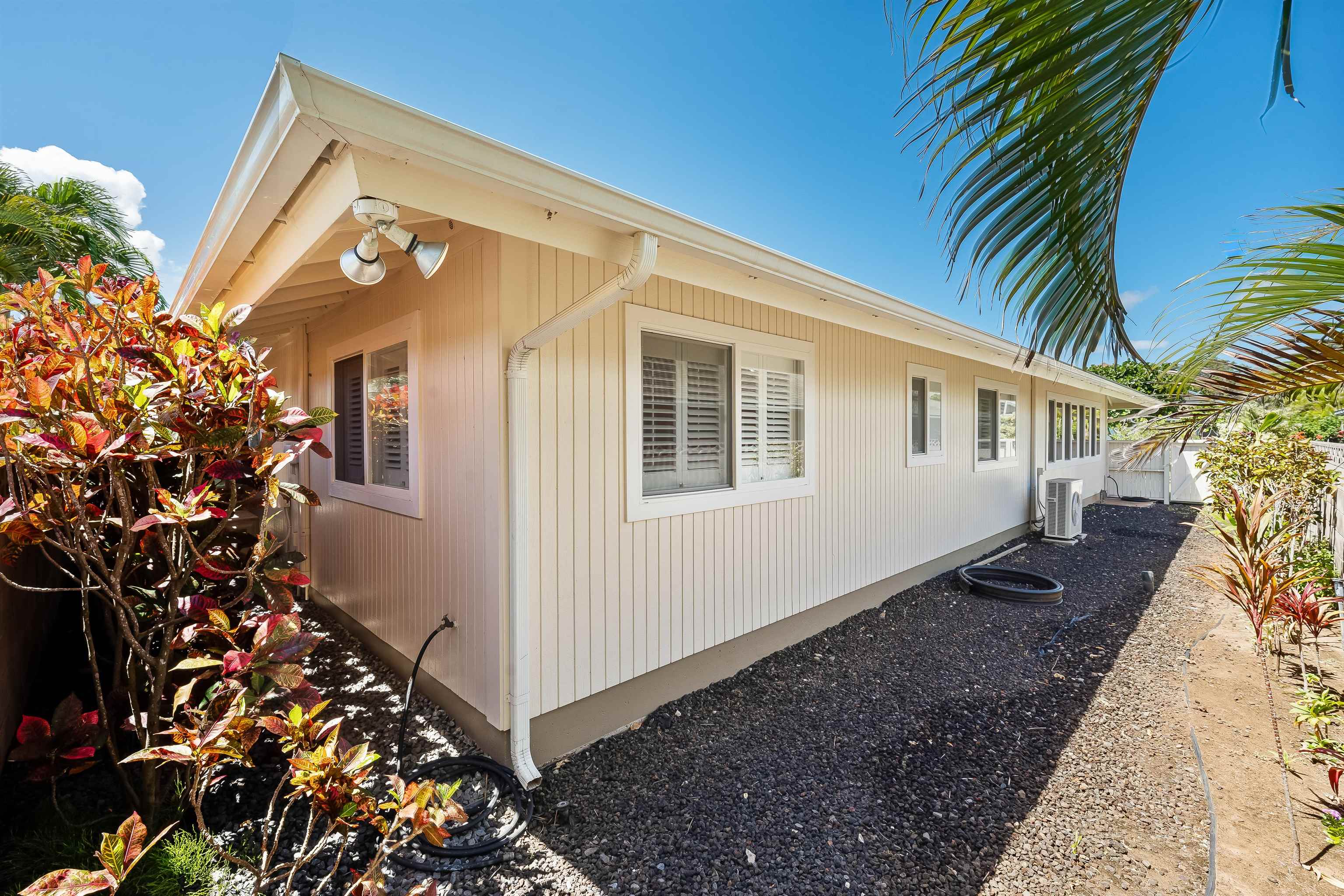 144  Kuualoha St Maui Lani, Kahului home - photo 7 of 46