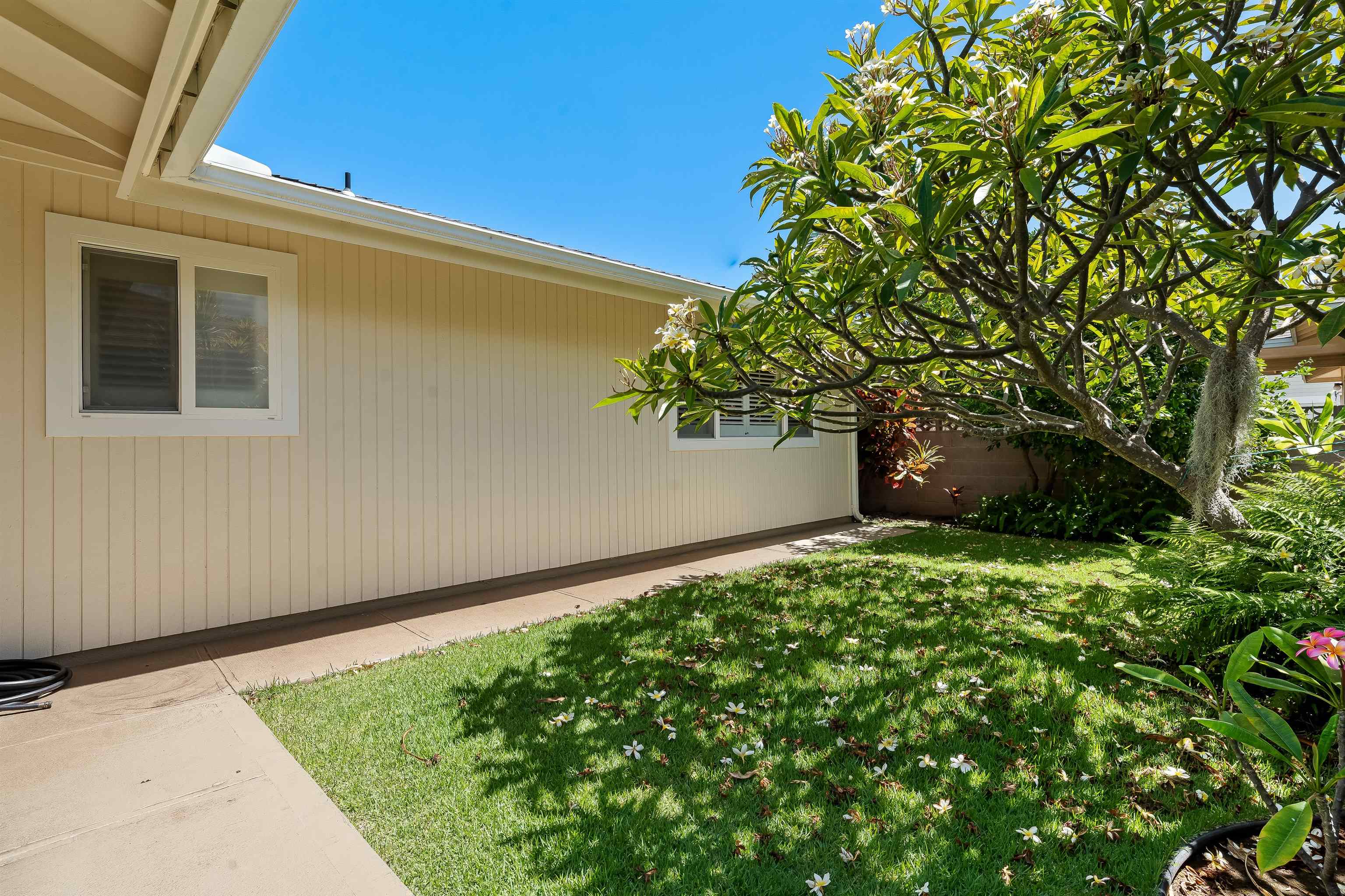 144  Kuualoha St Maui Lani, Kahului home - photo 10 of 46