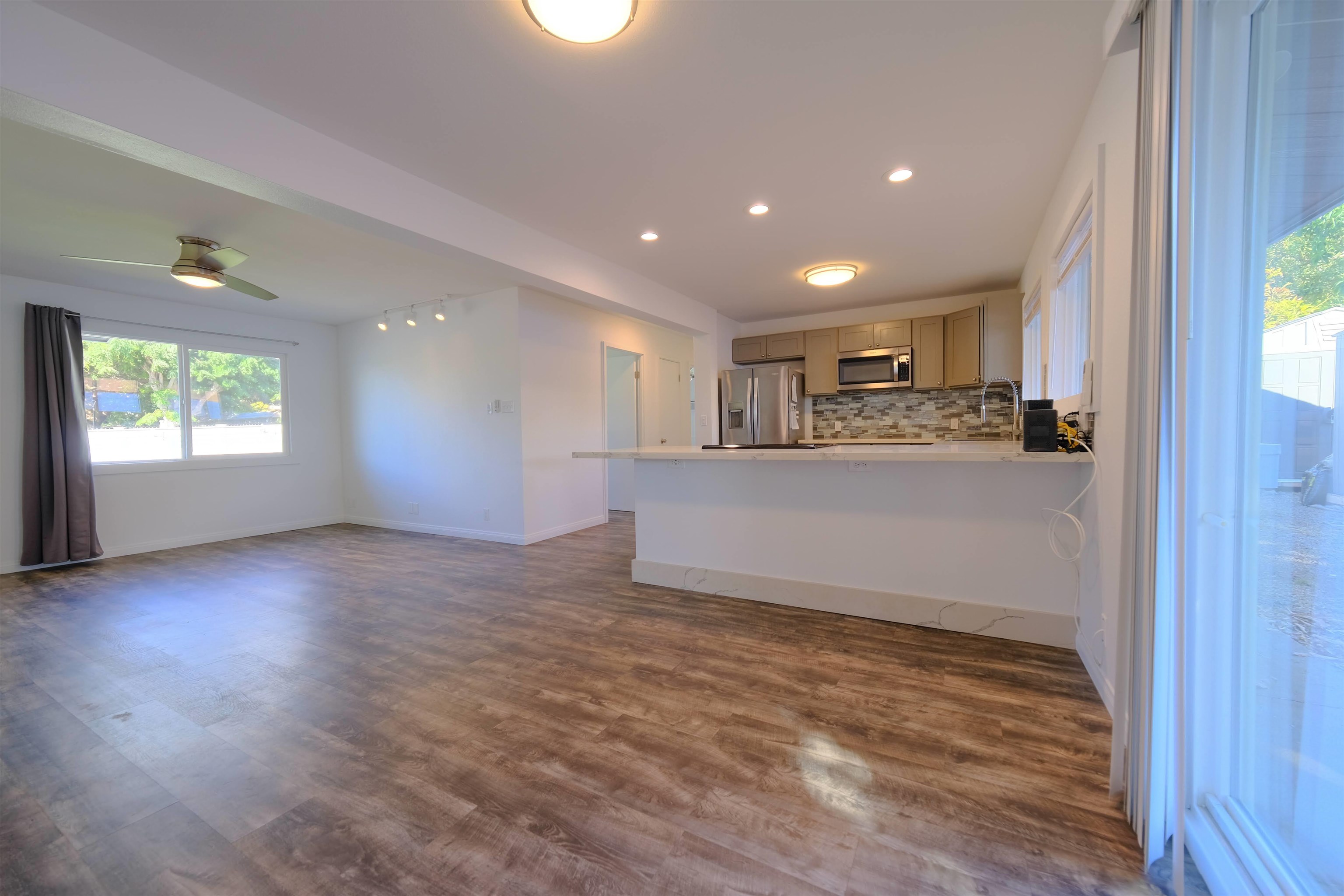 144  Lipoa St , Kihei home - photo 7 of 33