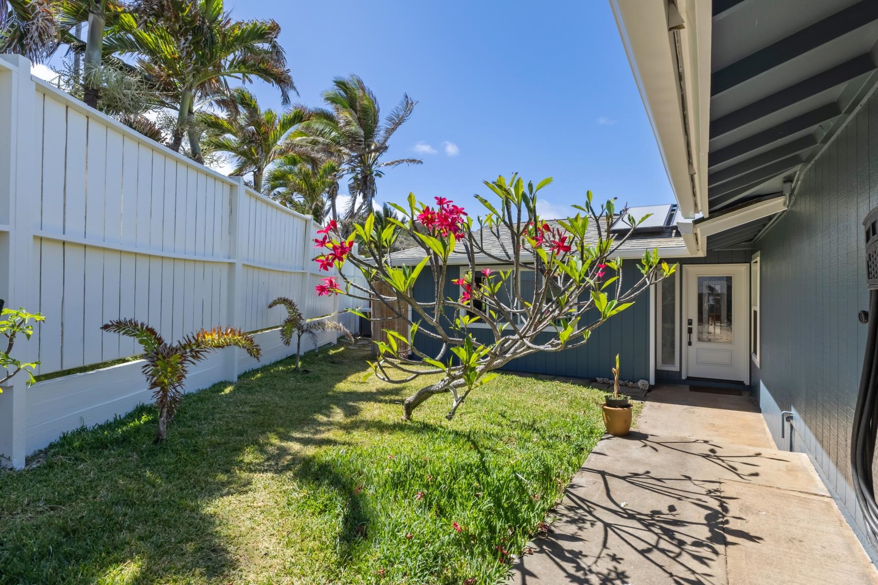 1442  Hiahia Pl Waiehu, Wailuku home - photo 42 of 50