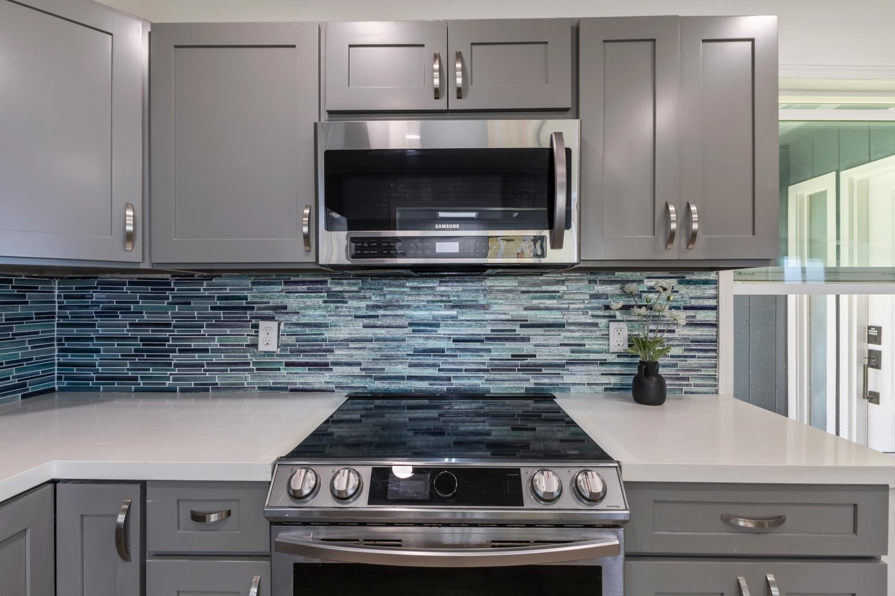 1442  Hiahia Pl Waiehu, Wailuku home - photo 9 of 50