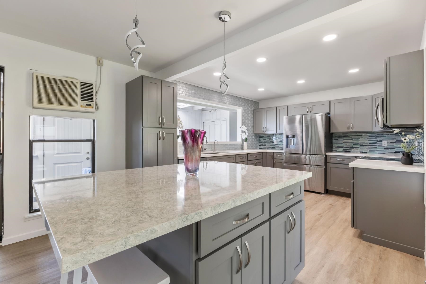 1442  Hiahia Pl Waiehu, Wailuku home - photo 10 of 50