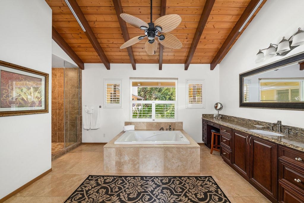 1444  Kuiaha Rd , Haiku home - photo 6 of 30