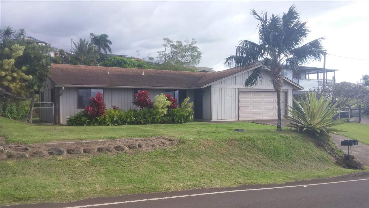 145  Haulani St , Pukalani home - photo 2 of 17