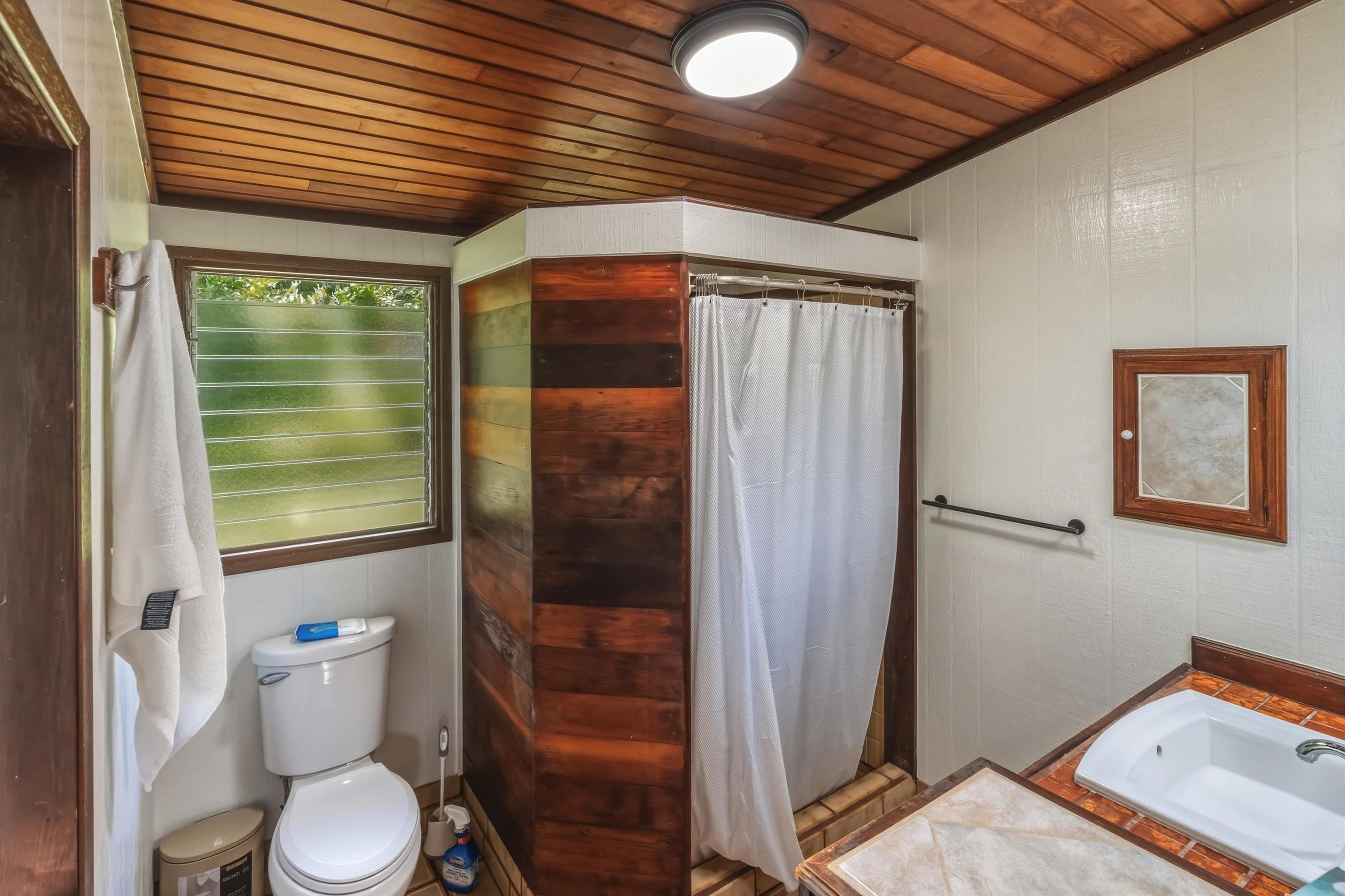 145  Holokai Rd , Haiku home - photo 31 of 50