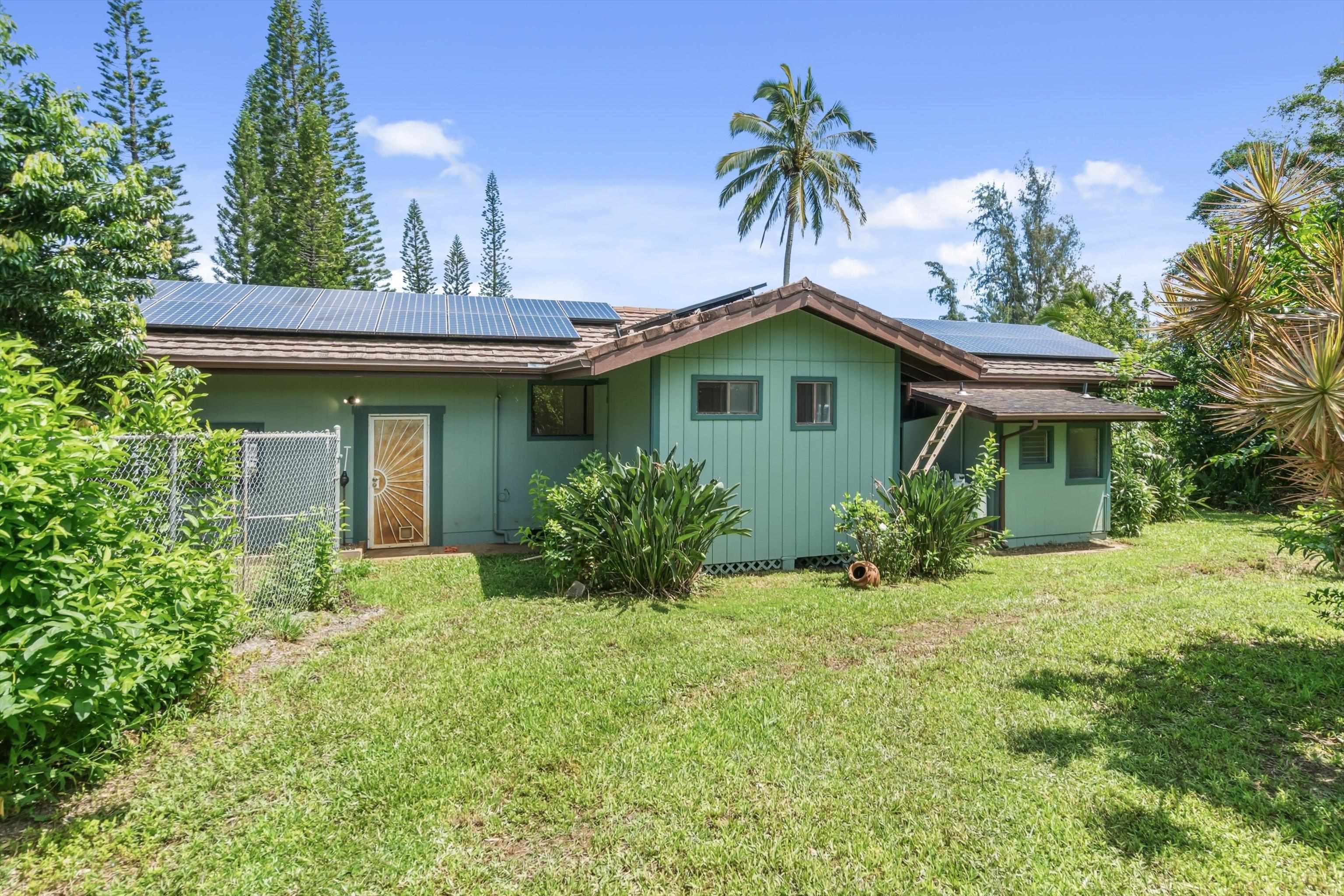 145  Holokai Rd , Haiku home - photo 36 of 50